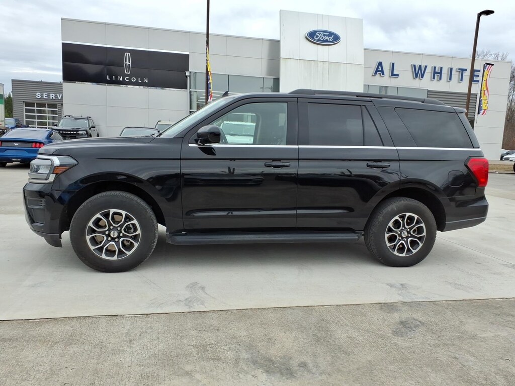 Used 2024 Ford Expedition XLT SUV