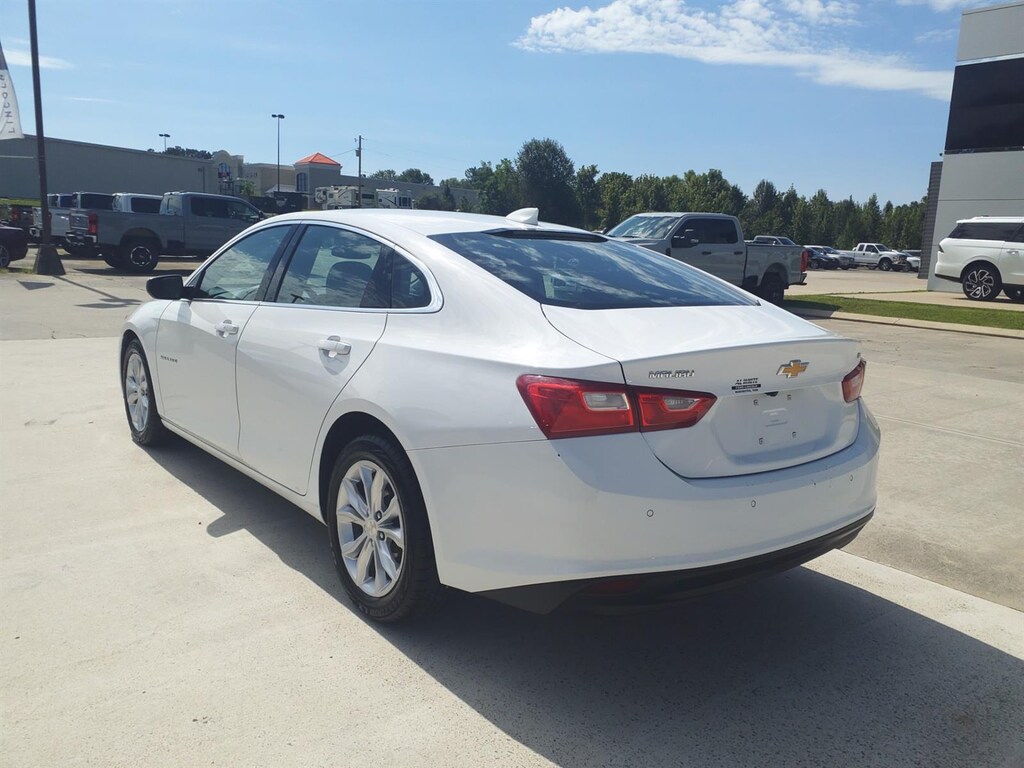 Used 2024 Chevrolet Malibu LT w/1LT Sedan