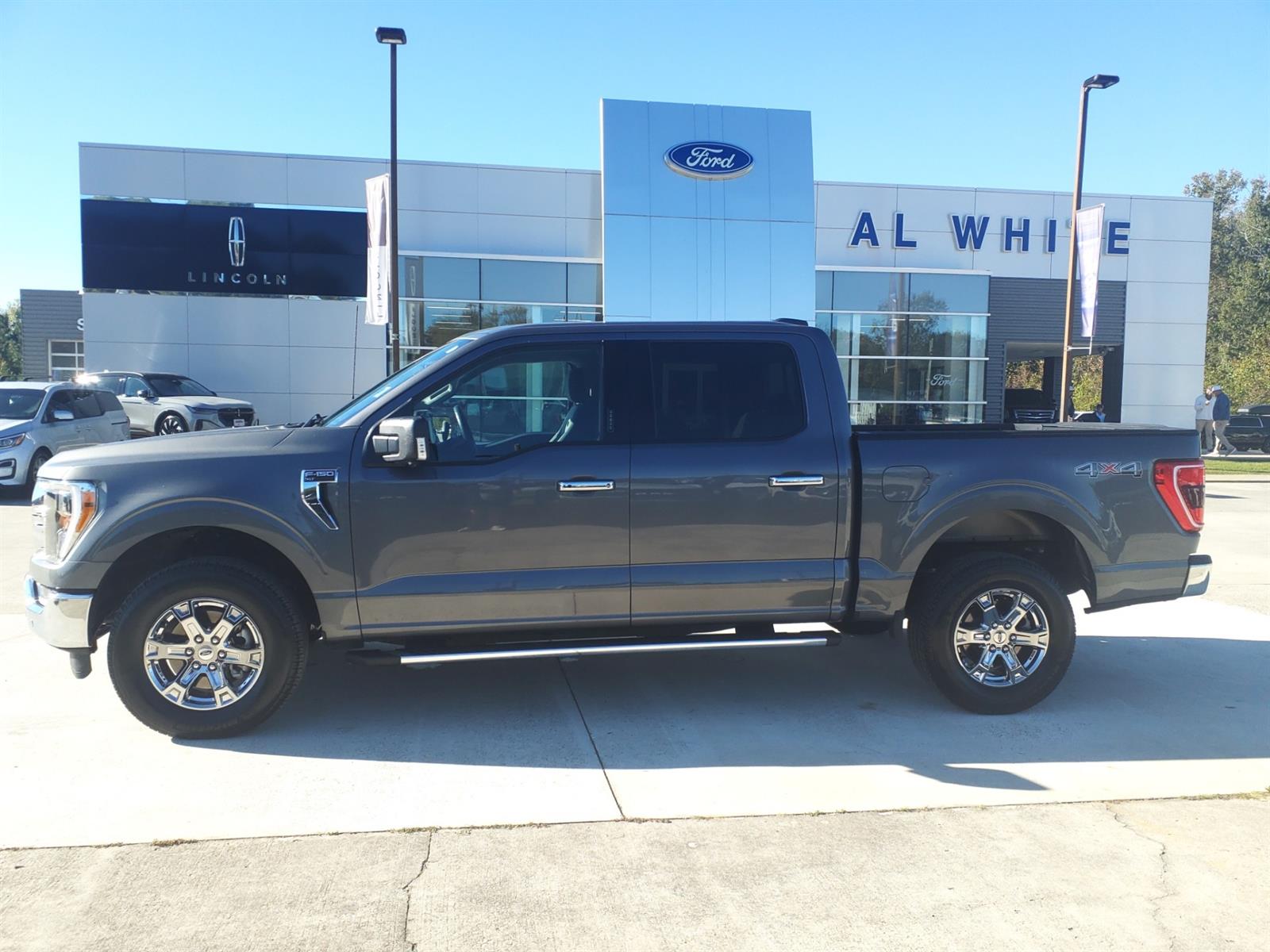 Used 2023 Ford F-150 XLT Crew Cab Short Bed Truck