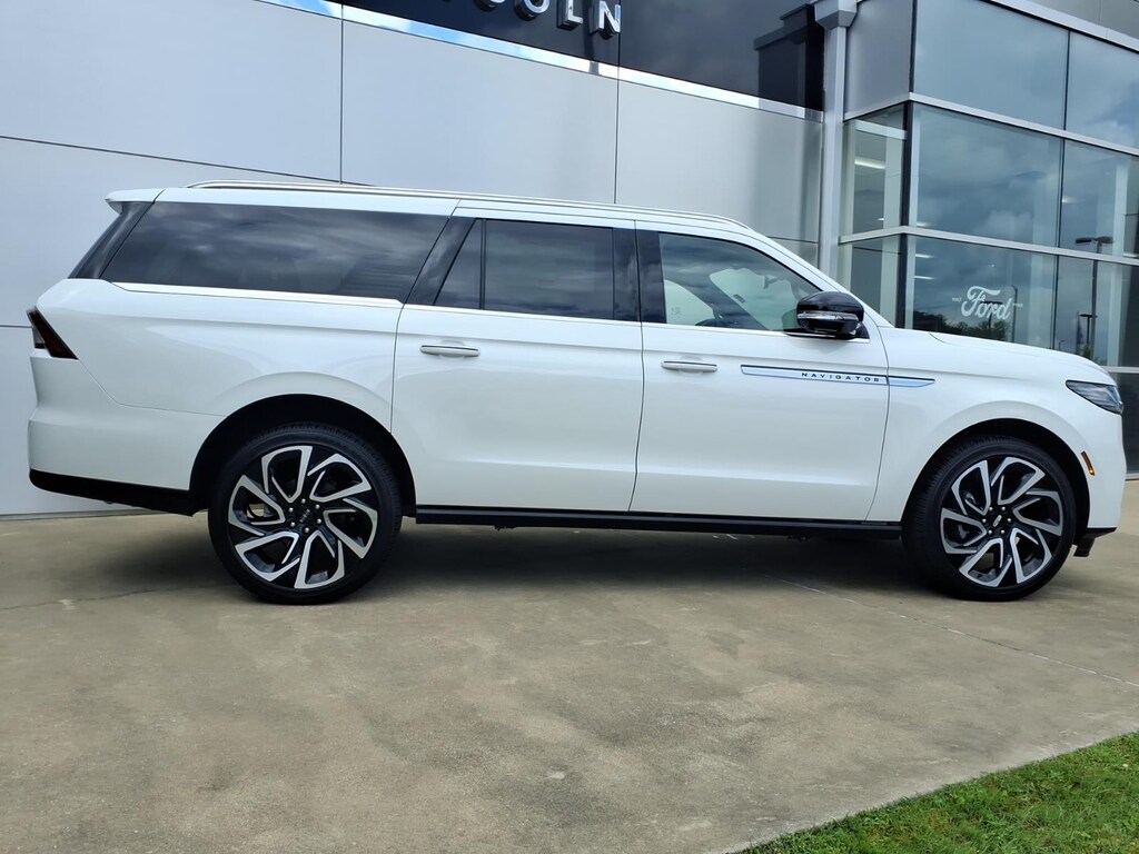 New 2027 Lincoln Navigator Reserve L SUV