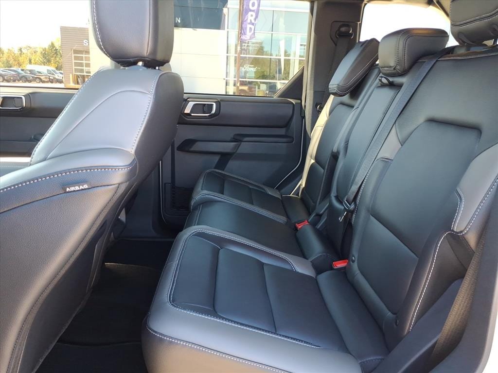 2025 Ford Bronco 4-Door Outer Banks - Photo 14