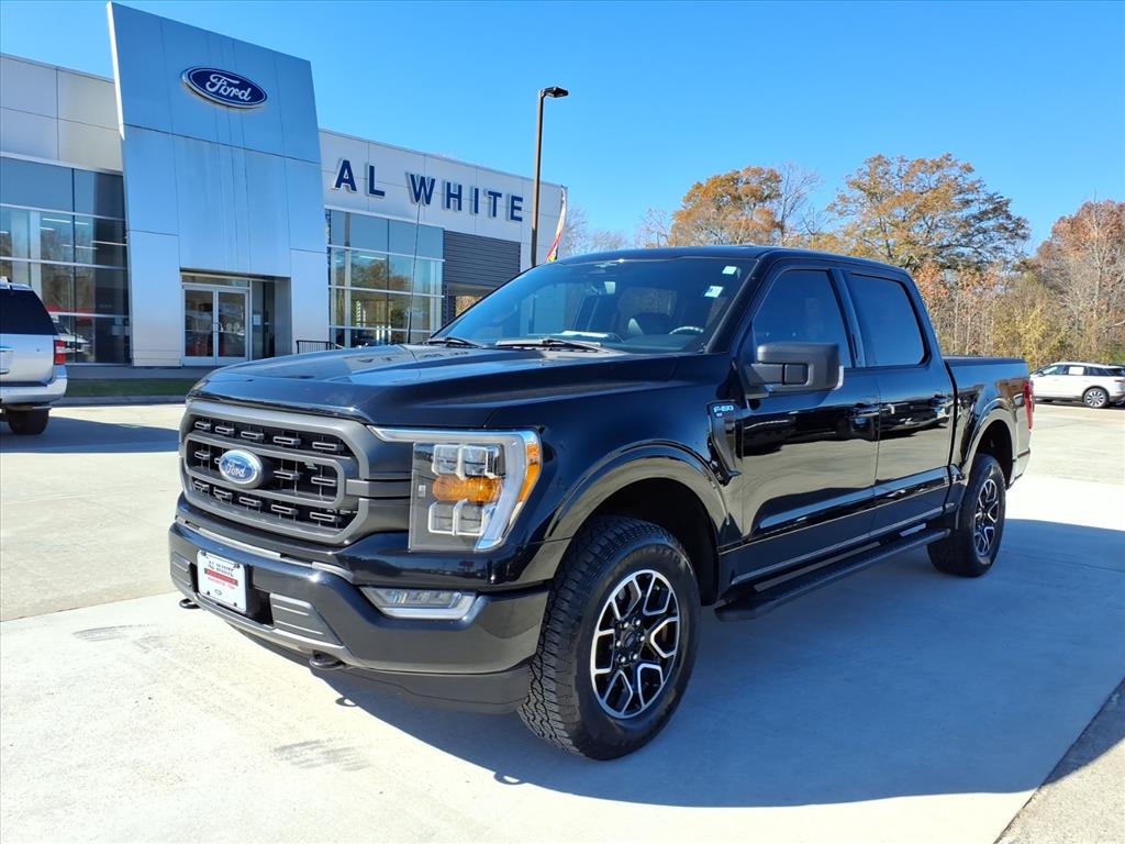 2023 Ford F-150 XLT's photo