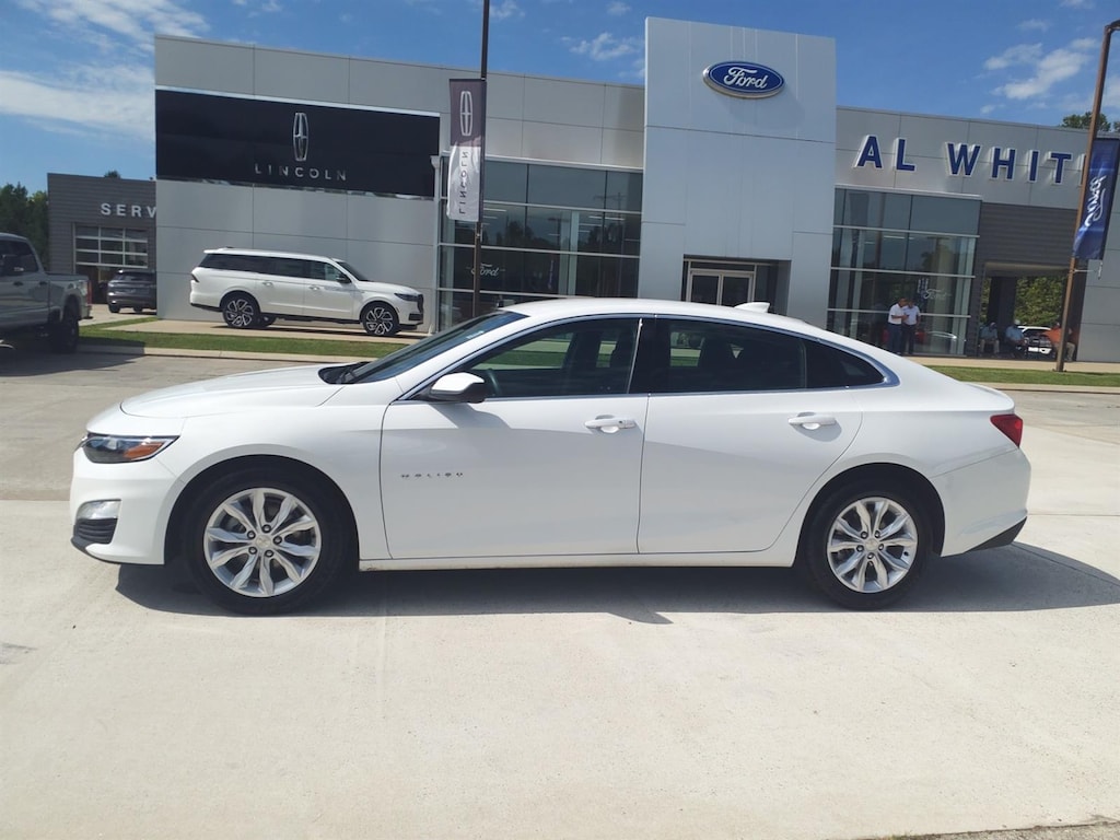 Used 2024 Chevrolet Malibu LT w/1LT Sedan
