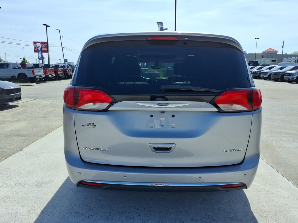 Used 2020 Chrysler Pacifica Limited Passenger Van