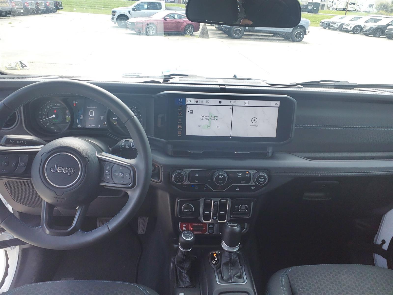 Photo 12