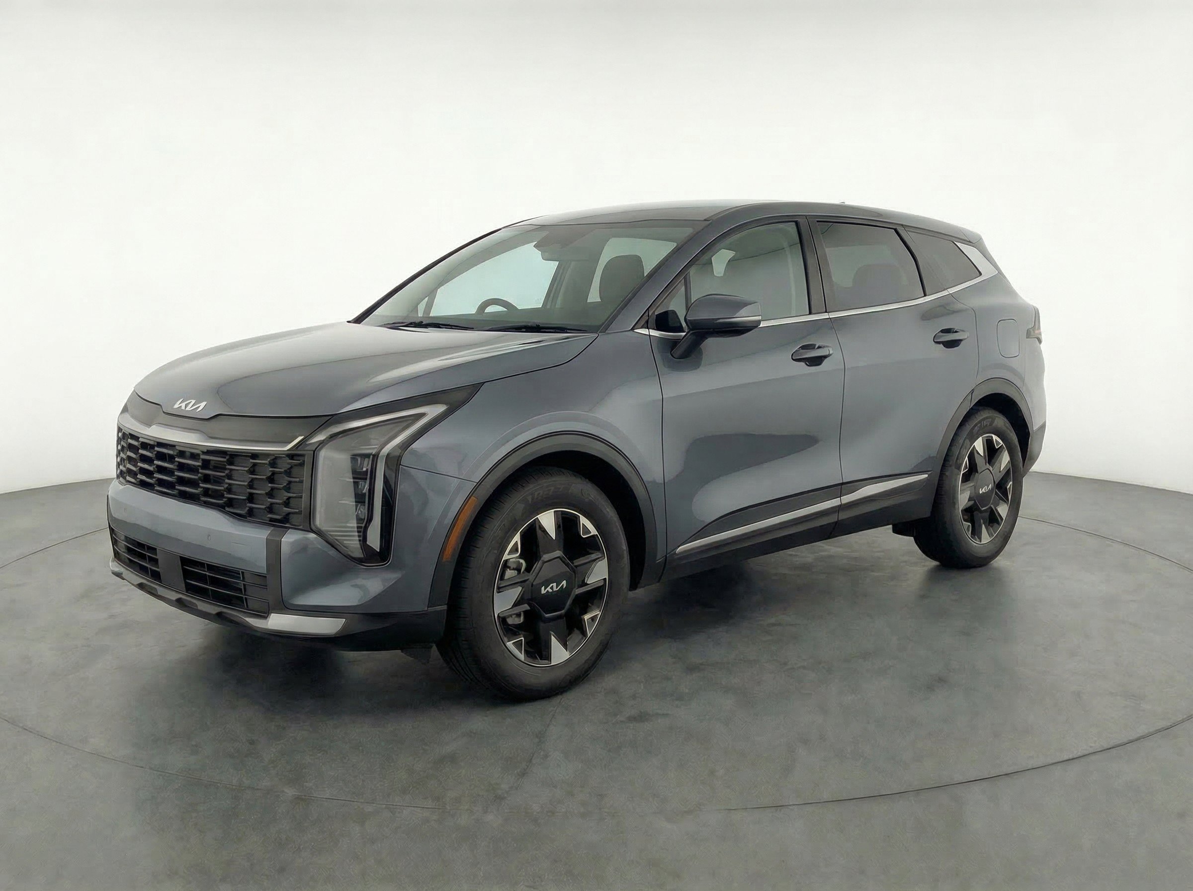 Thumbnail: 2026 Kia Sportage - 3