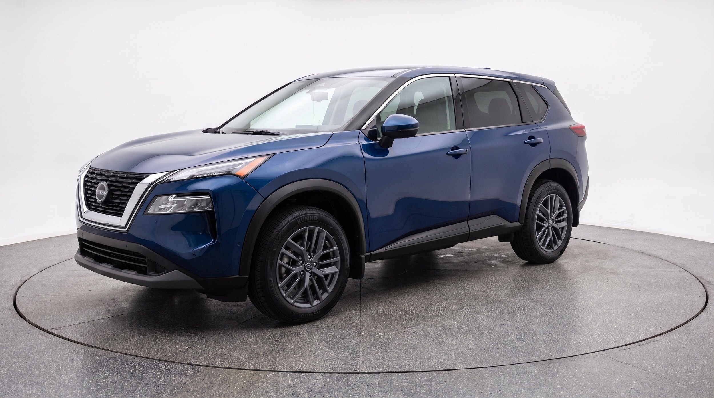 Thumbnail: 2026 Nissan Rogue - 3