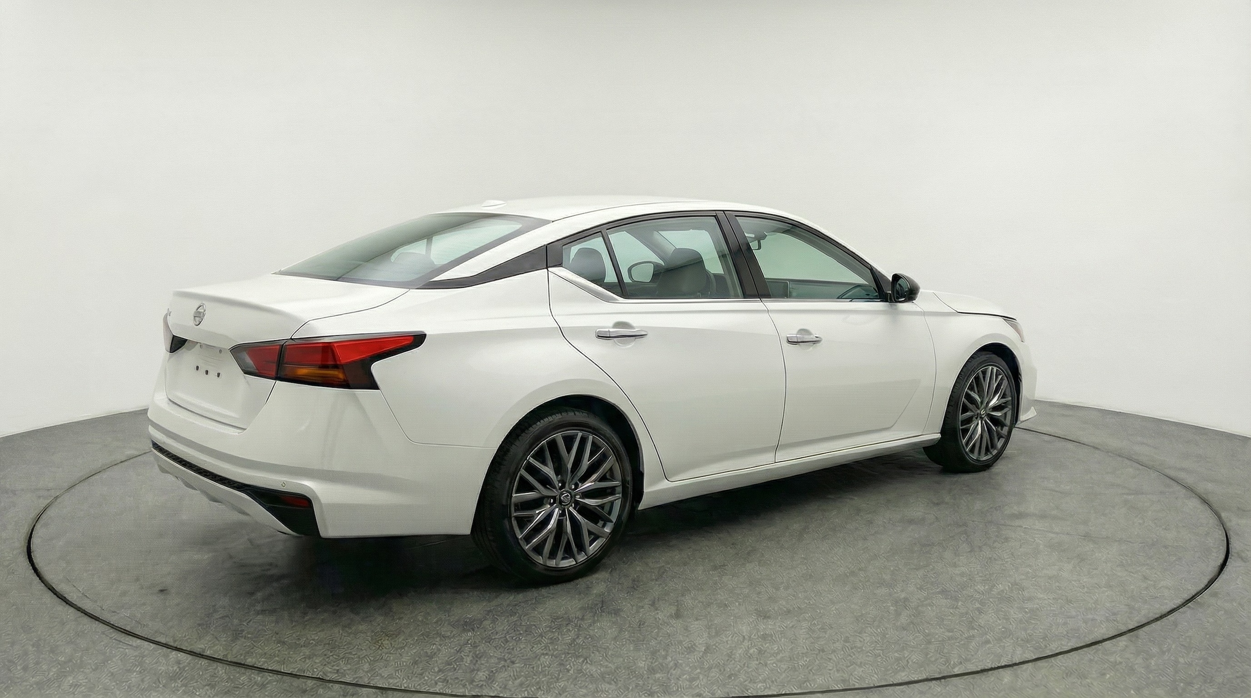 Thumbnail: 2025 Nissan Altima - 7