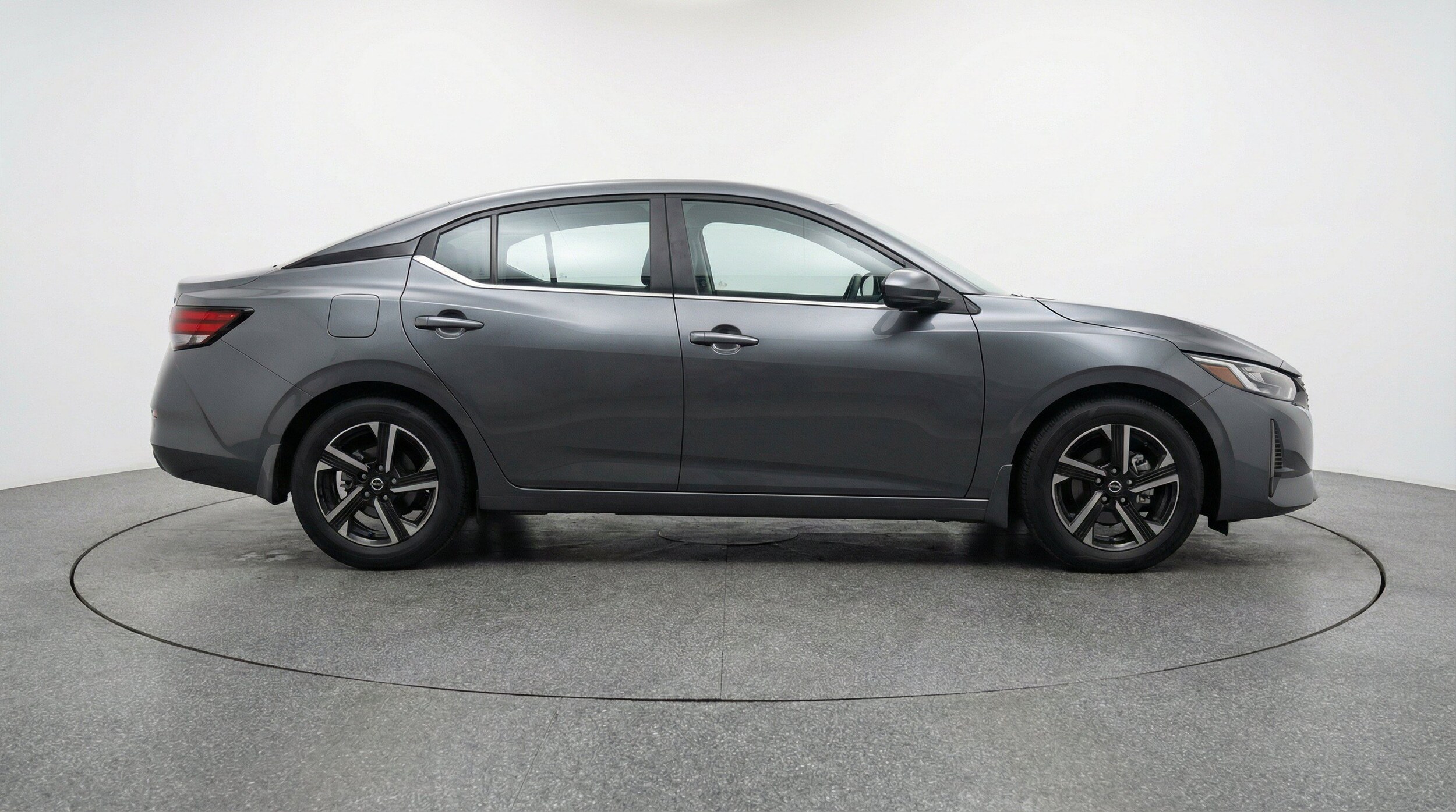 Thumbnail: 2025 Nissan Sentra - 11