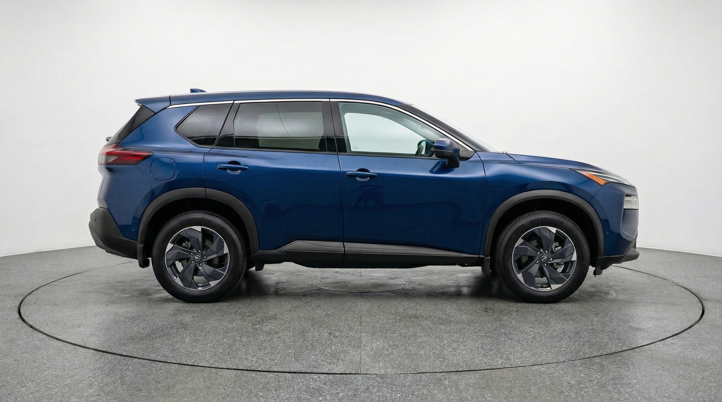 Thumbnail: 2025 Nissan Rogue - 8