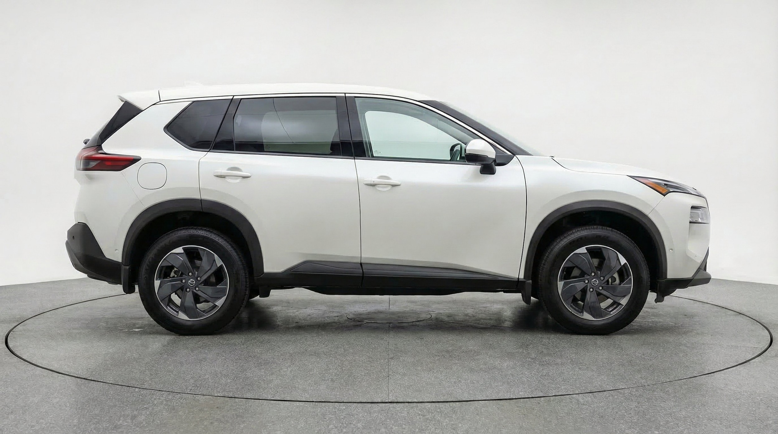 Thumbnail: 2025 Nissan Rogue - 11
