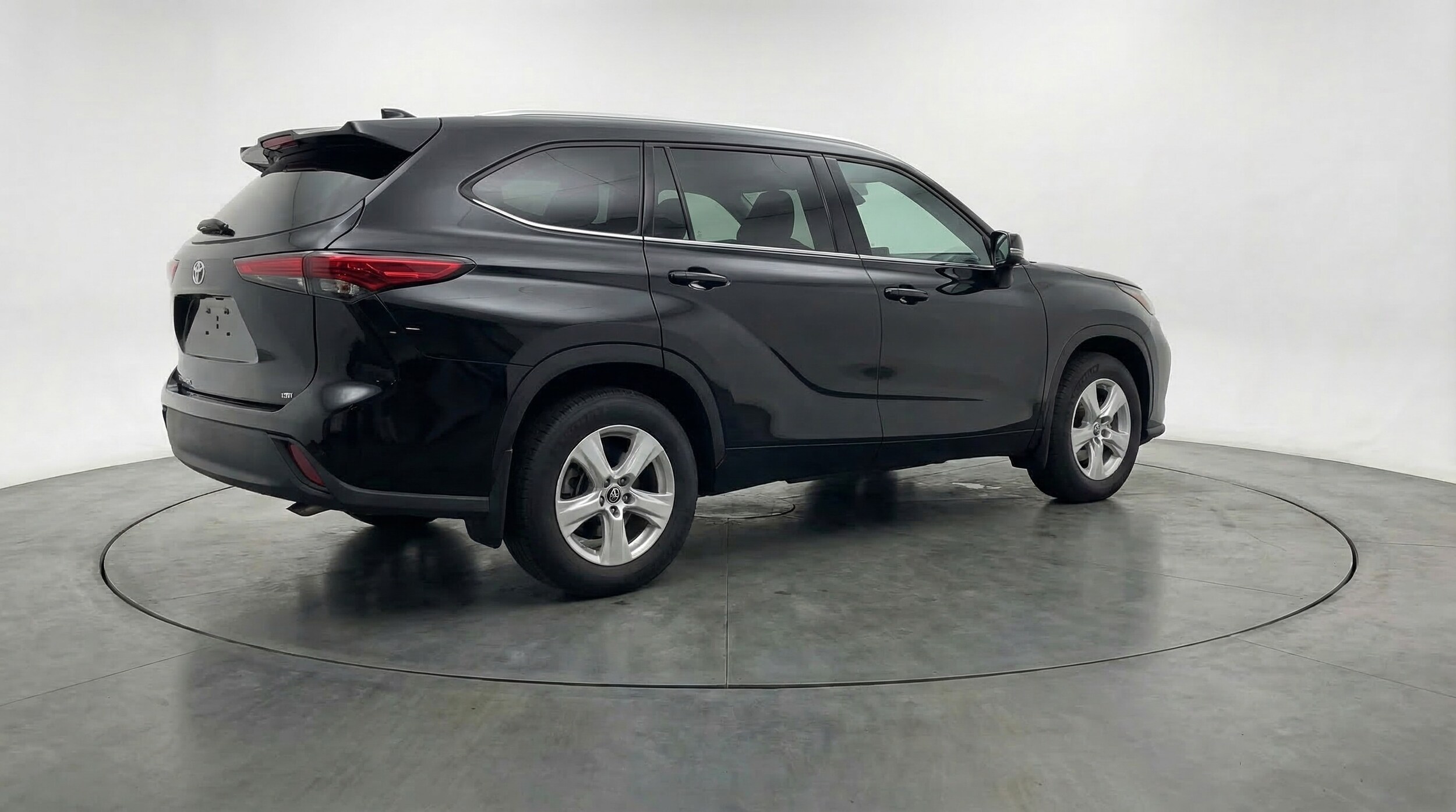 Thumbnail: 2025 Toyota Highlander - 7