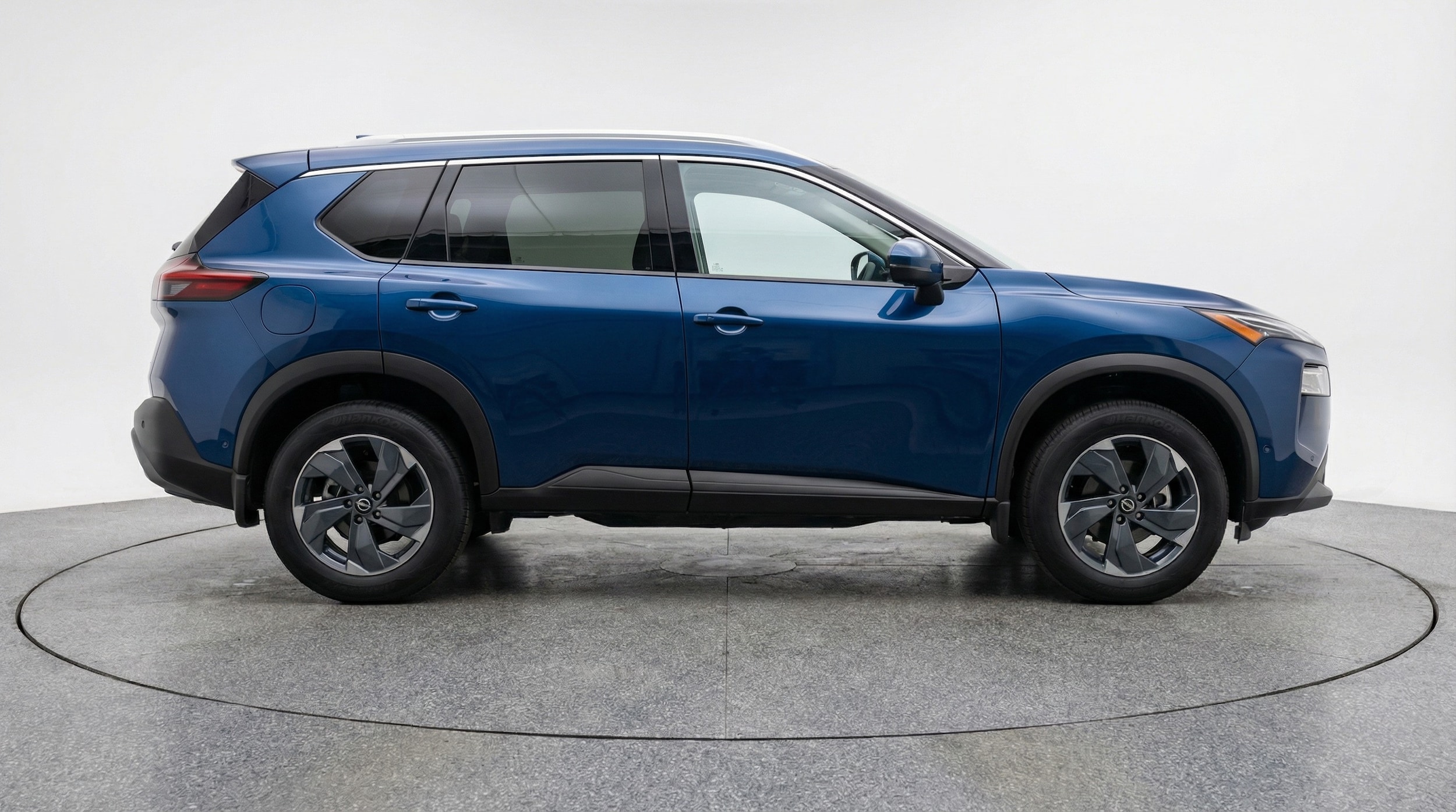 Thumbnail: 2025 Nissan Rogue - 8