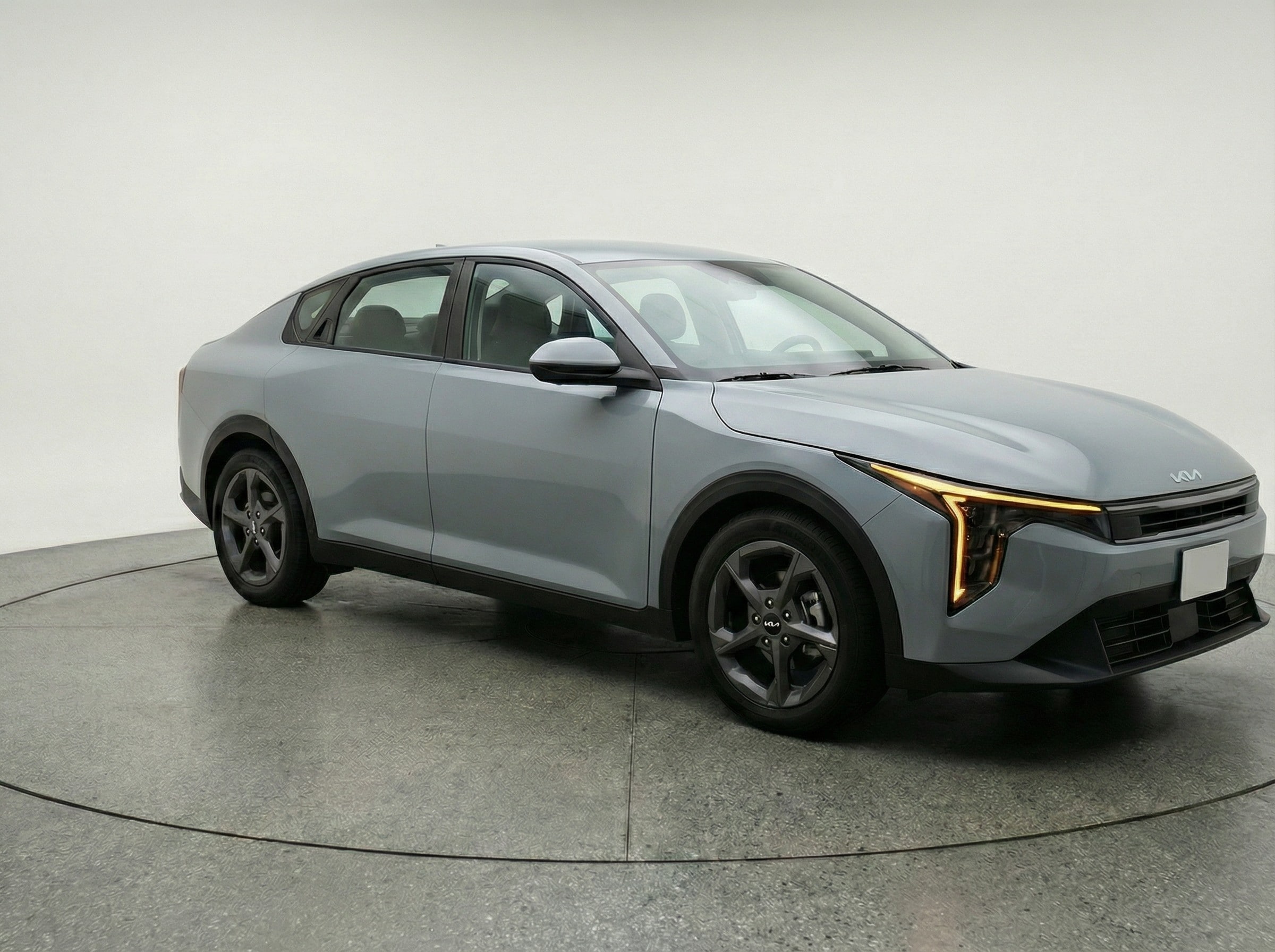 Thumbnail: 2025 Kia K4 - 1