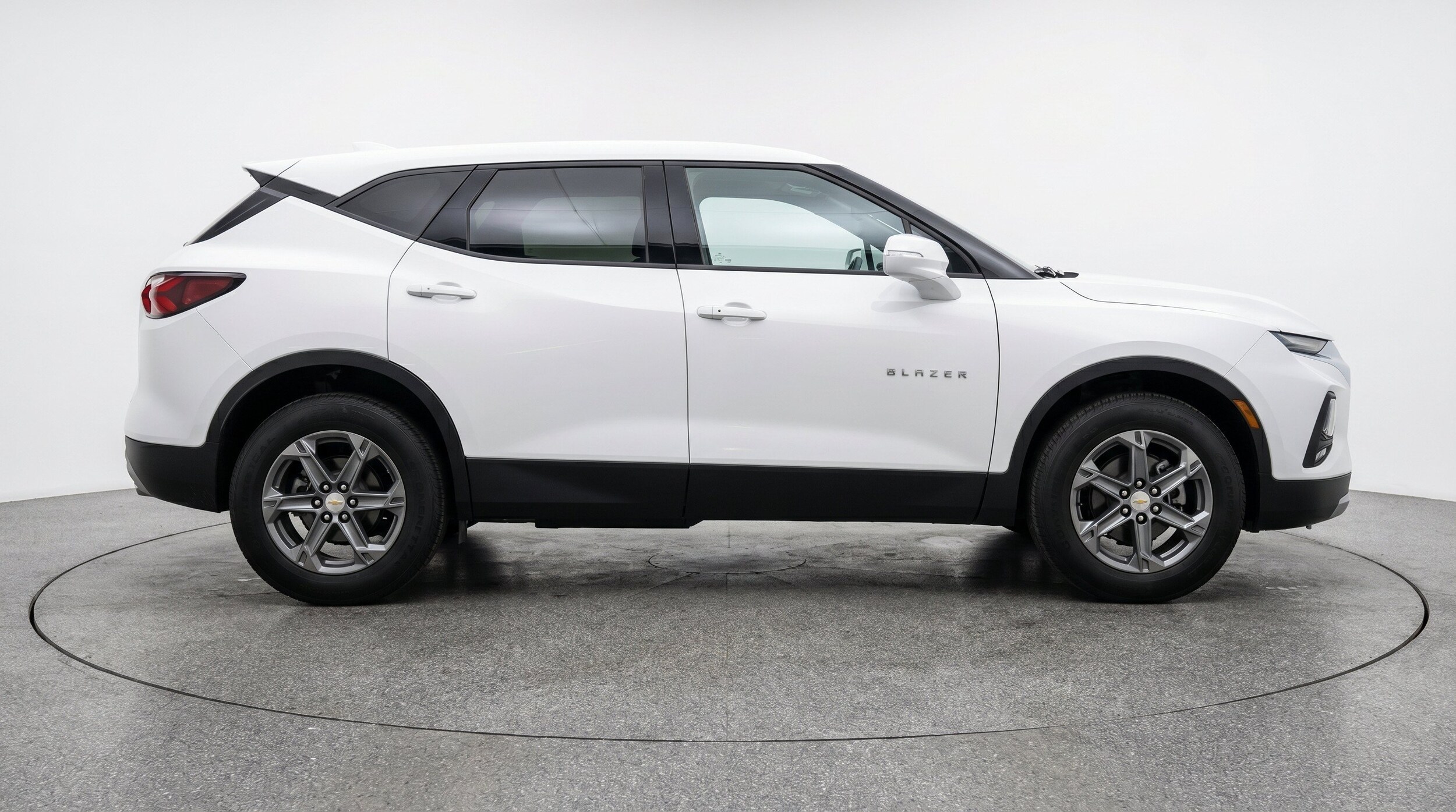 Thumbnail: 2026 Chevrolet Blazer - 10