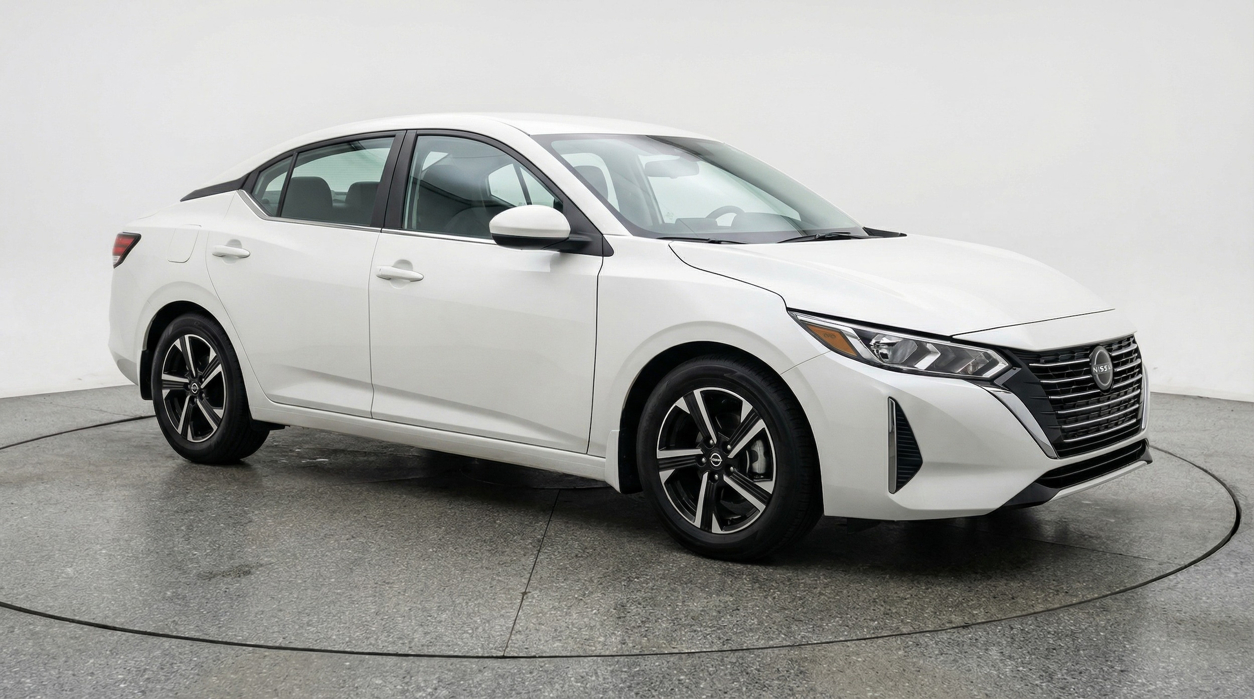 Thumbnail: 2025 Nissan Sentra - 1