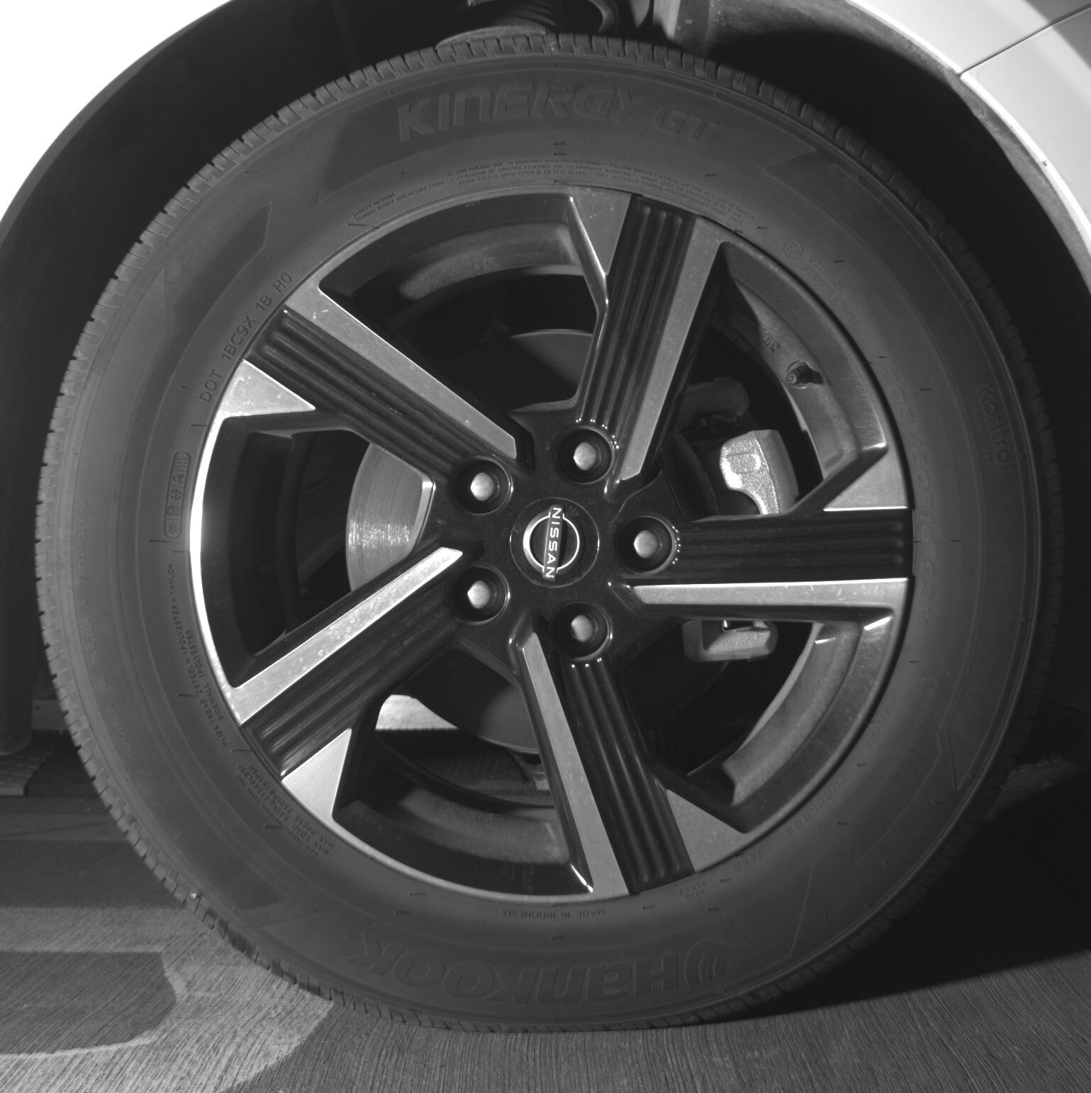 Thumbnail: 2025 Nissan Sentra - 10