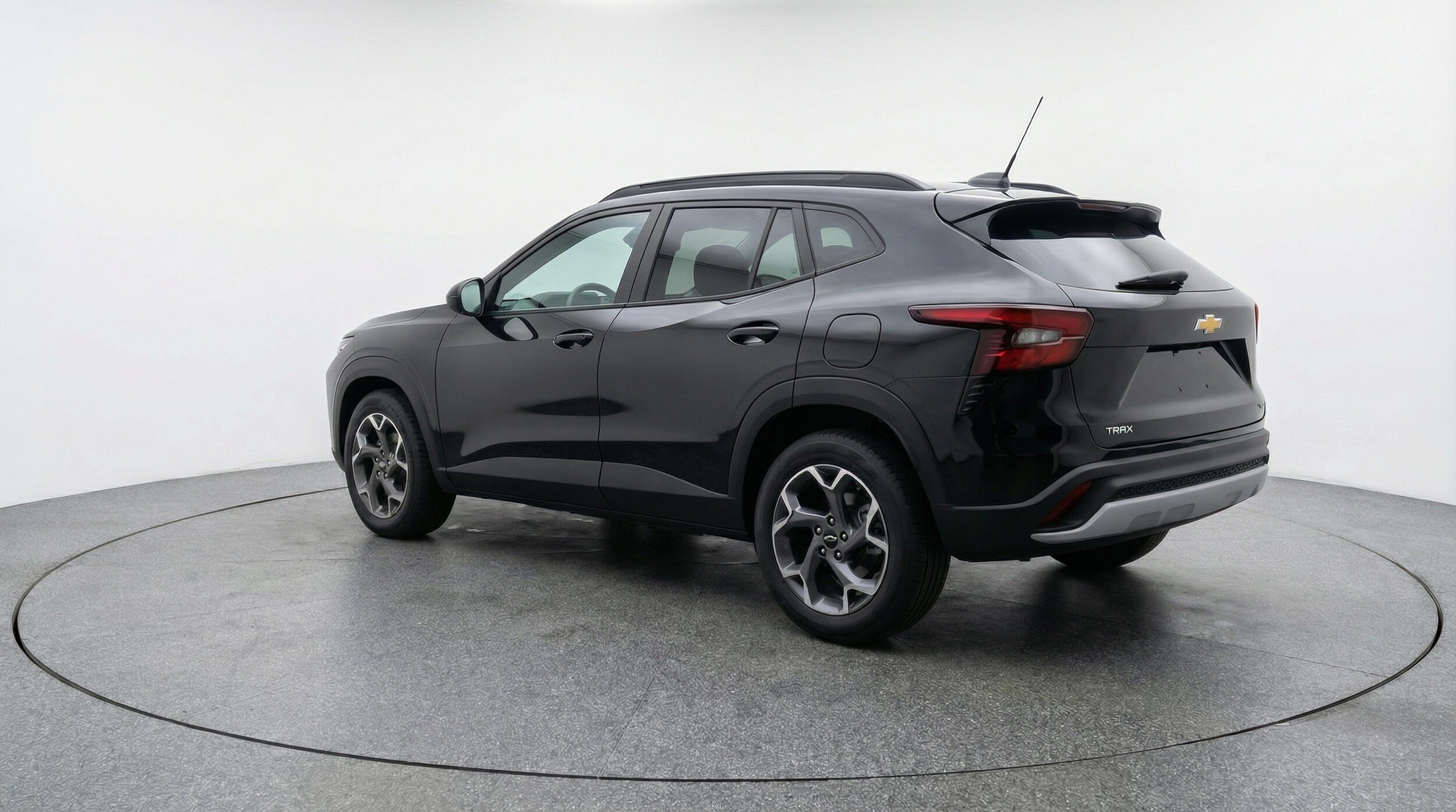 Thumbnail: 2025 Chevrolet Trax - 5