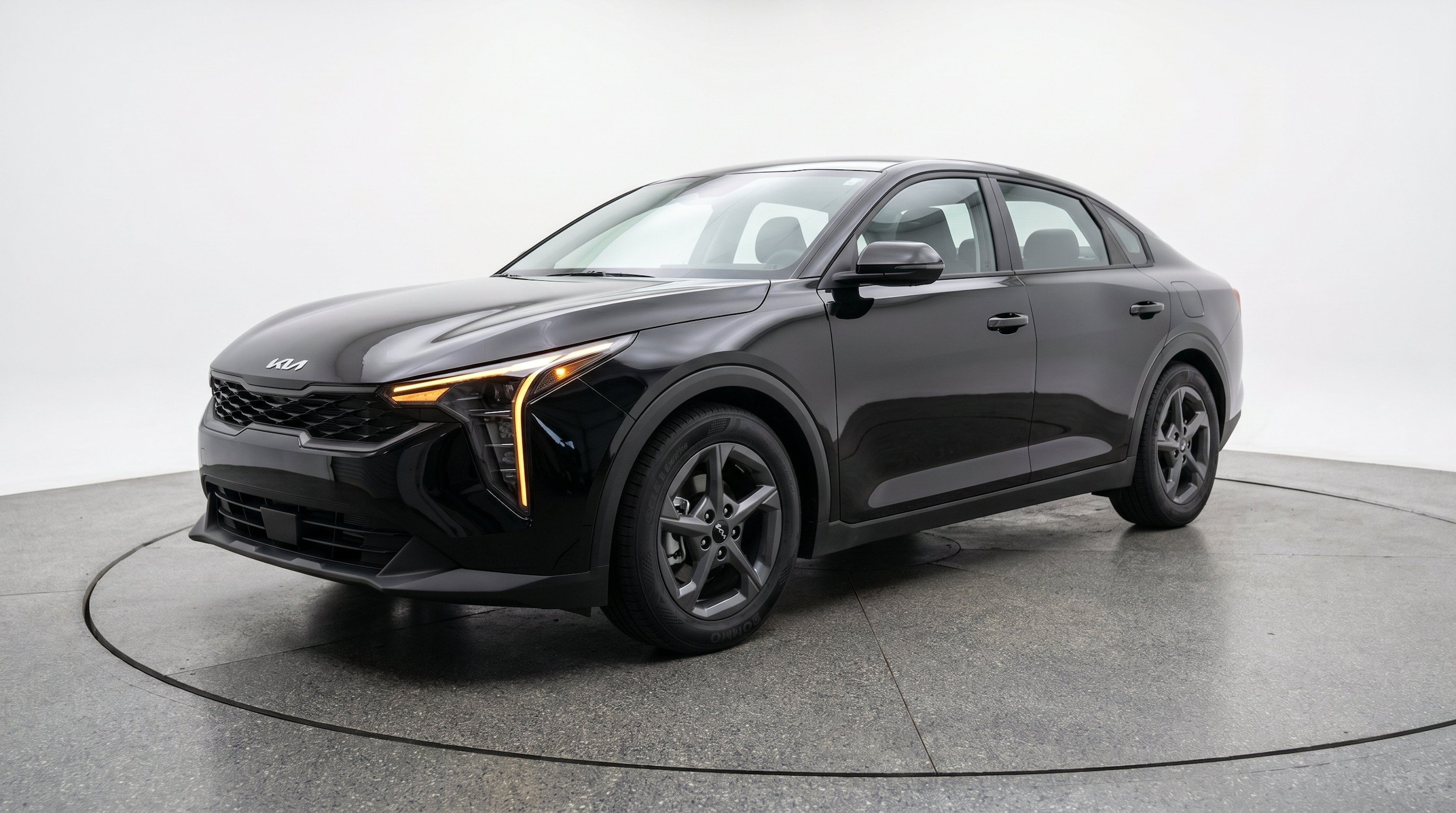 Thumbnail: 2026 Kia K4 - 3