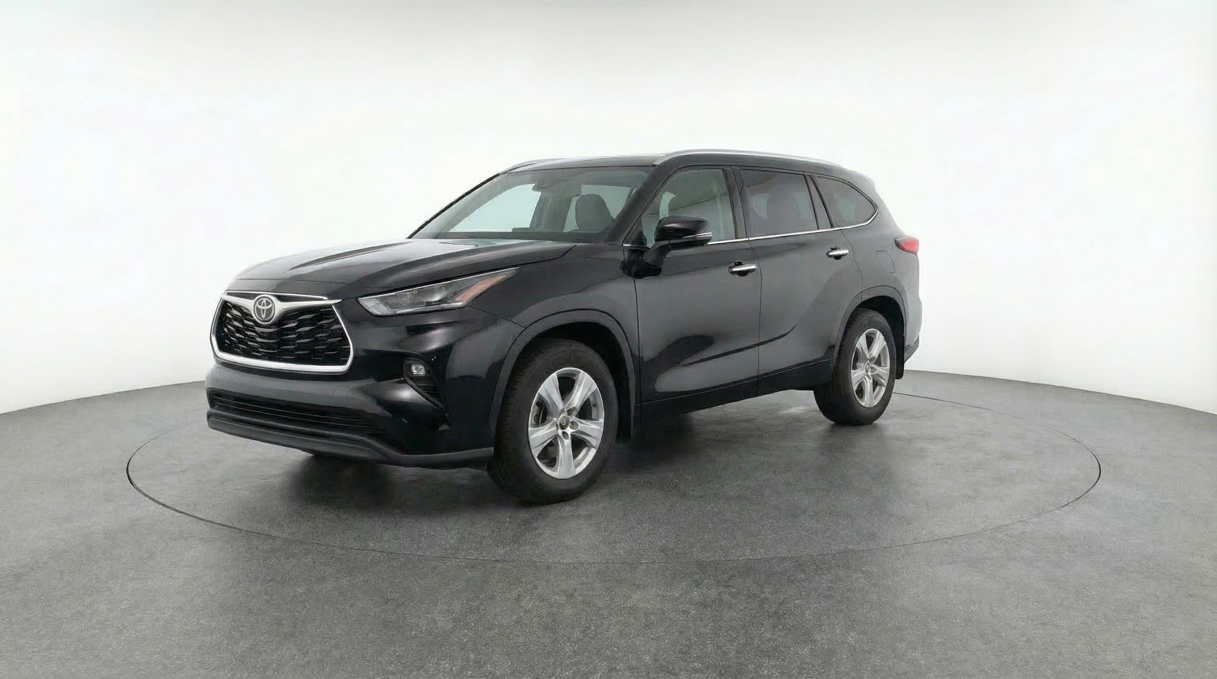 Thumbnail: 2025 Toyota Highlander - 3