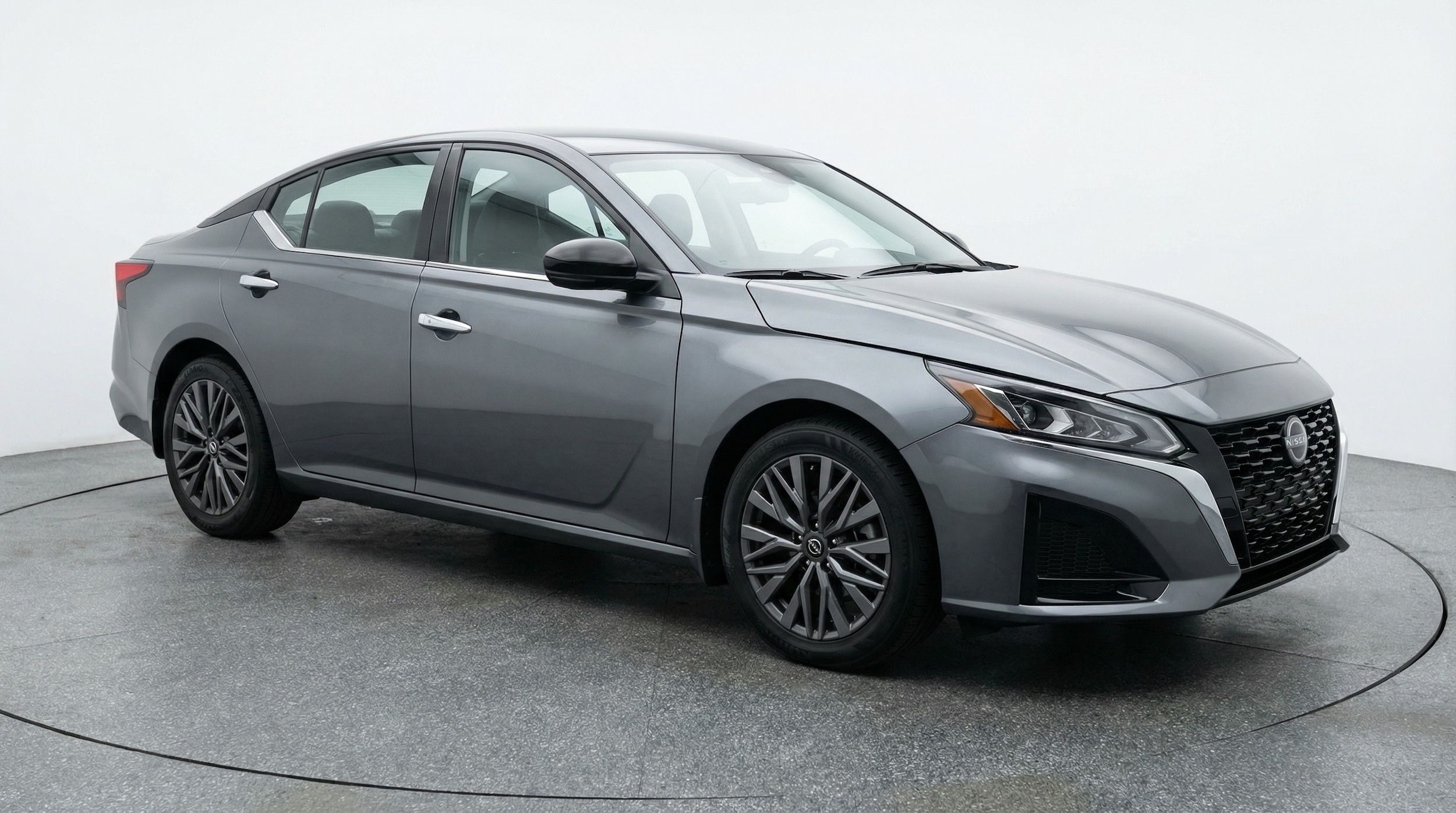 Thumbnail: 2025 Nissan Altima - 1