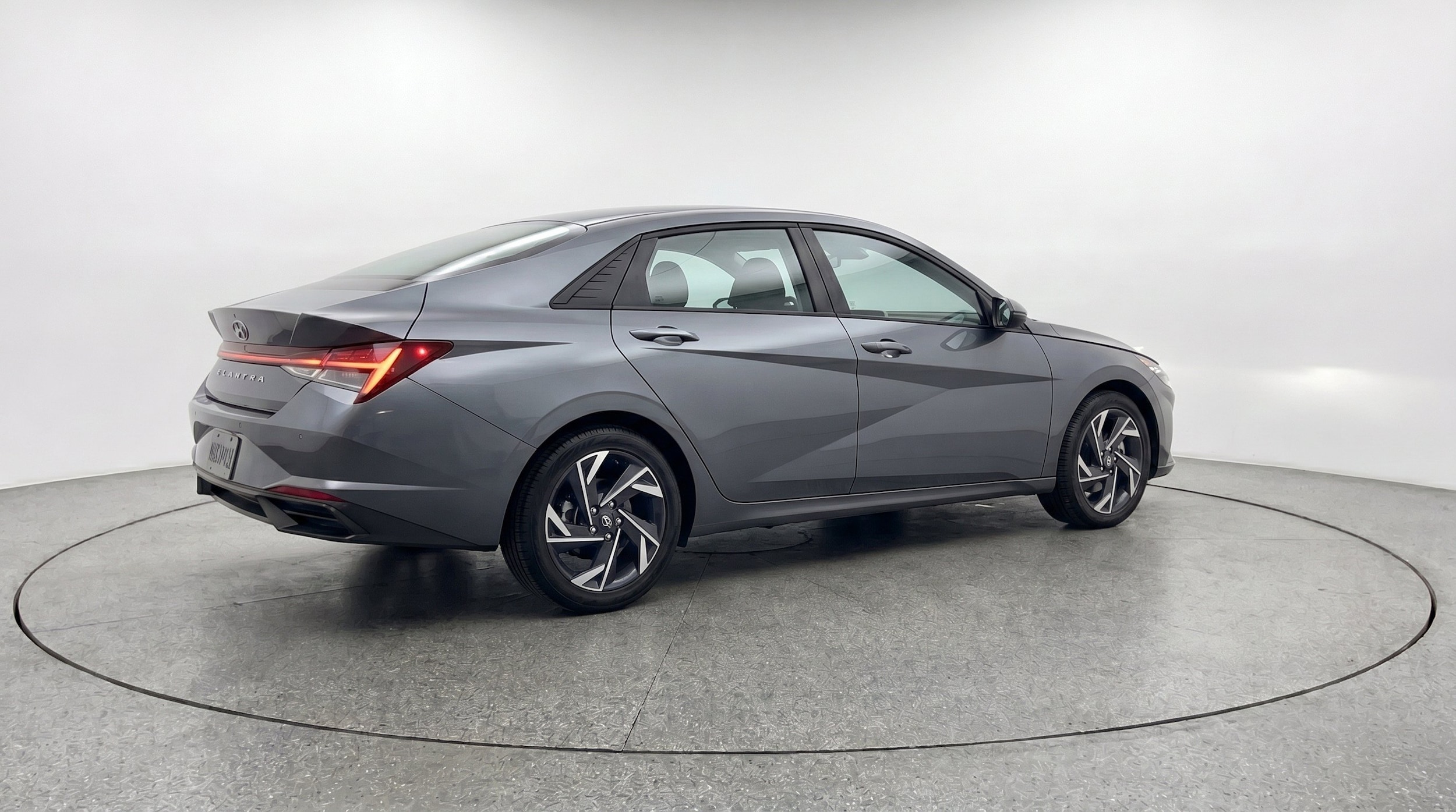 Thumbnail: 2025 Hyundai Elantra - 9