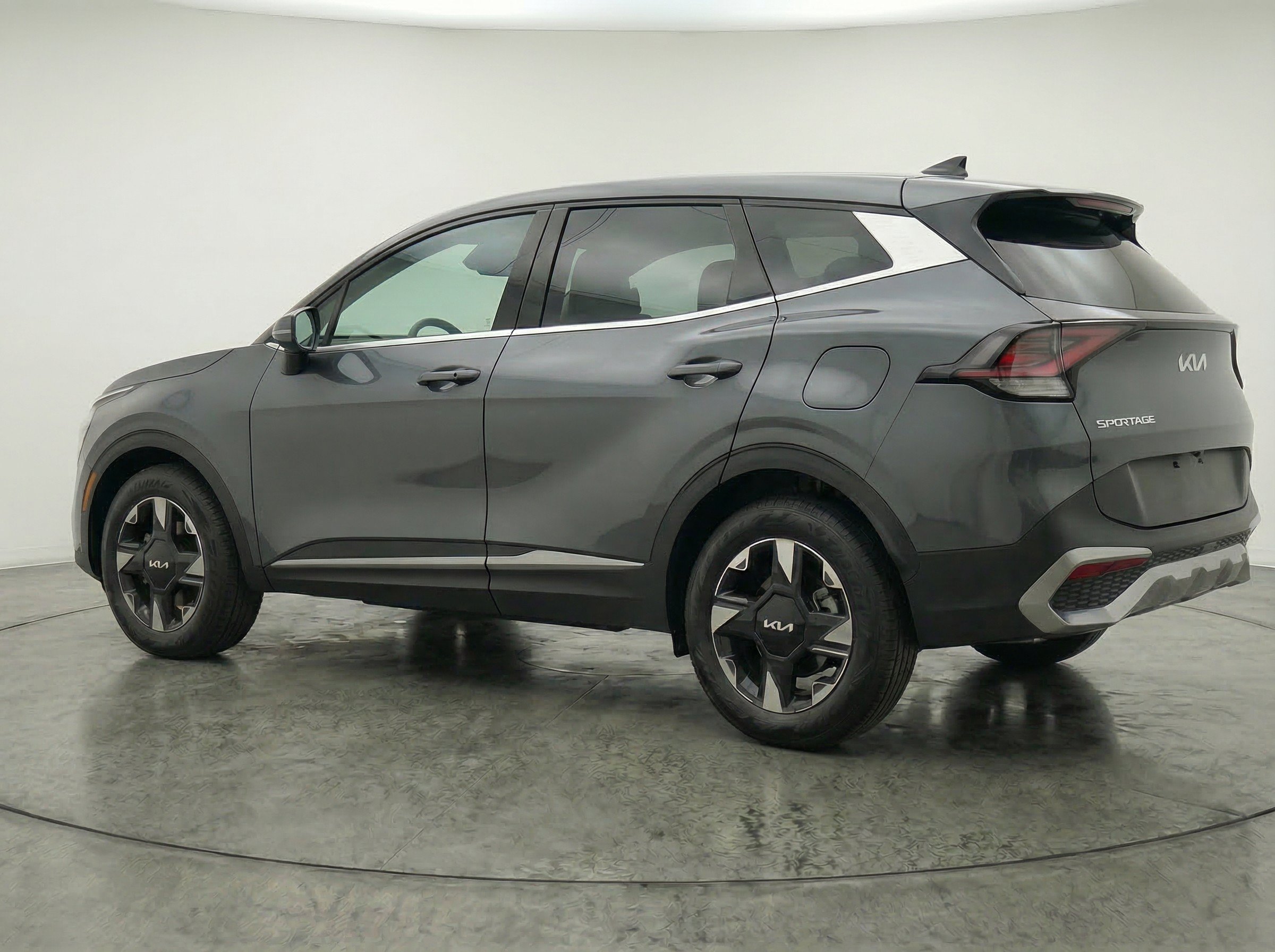 Thumbnail: 2026 Kia Sportage - 6