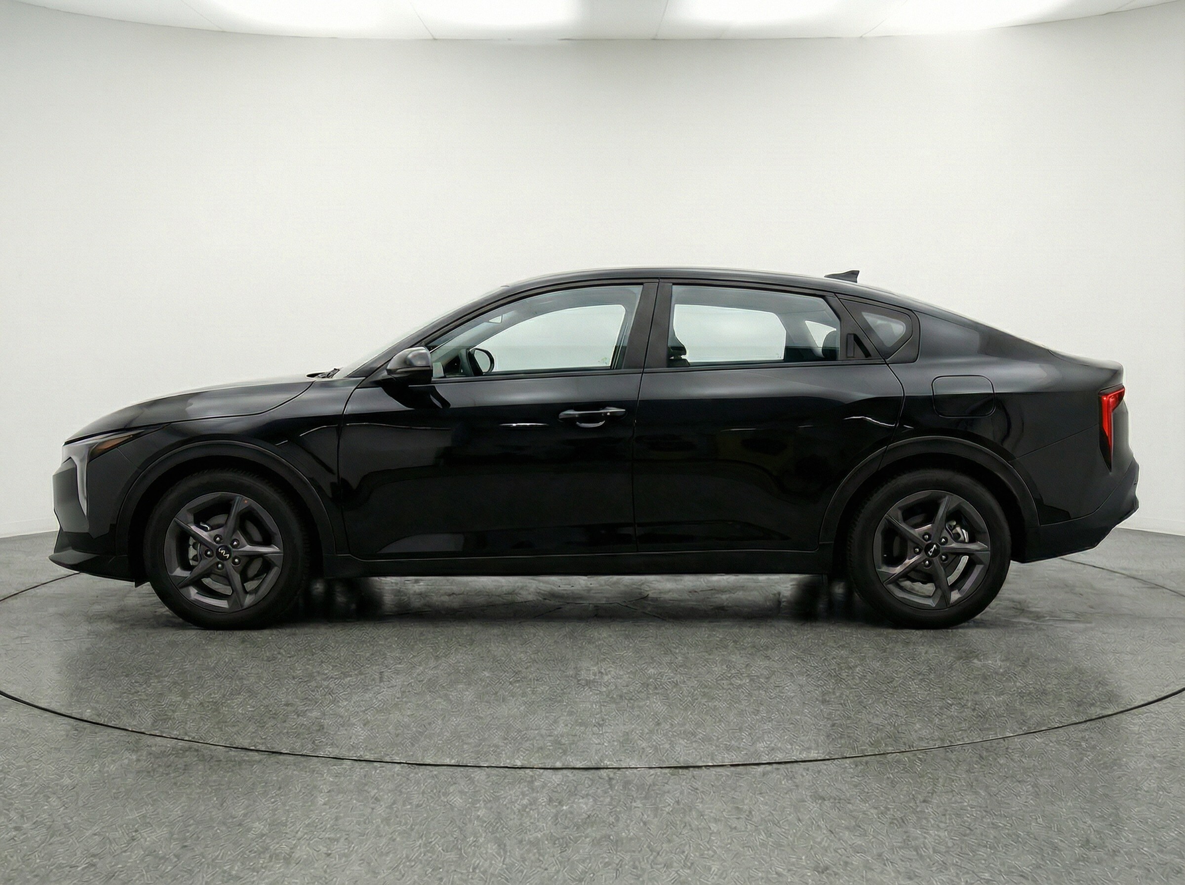 Thumbnail: 2025 Kia K4 - 4