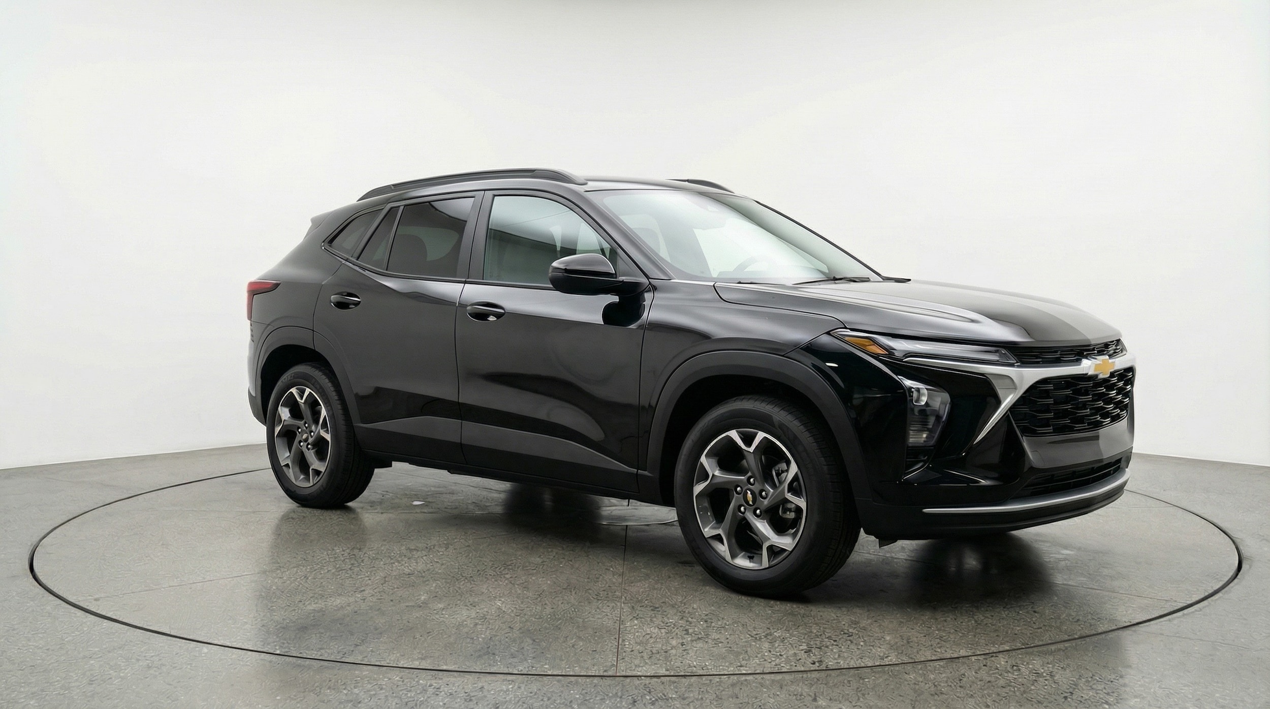 Thumbnail: 2025 Chevrolet Trax - 1