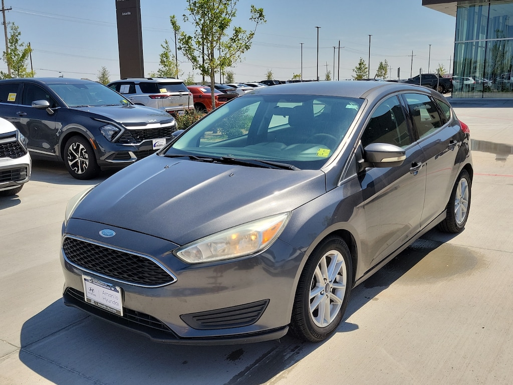 Used 2016 Ford Focus SE Hatchback