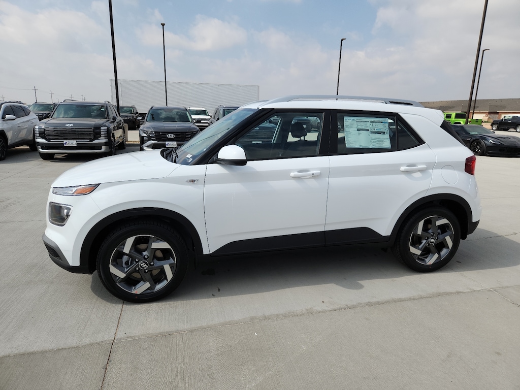 New 2026 Hyundai Venue SEL SUV