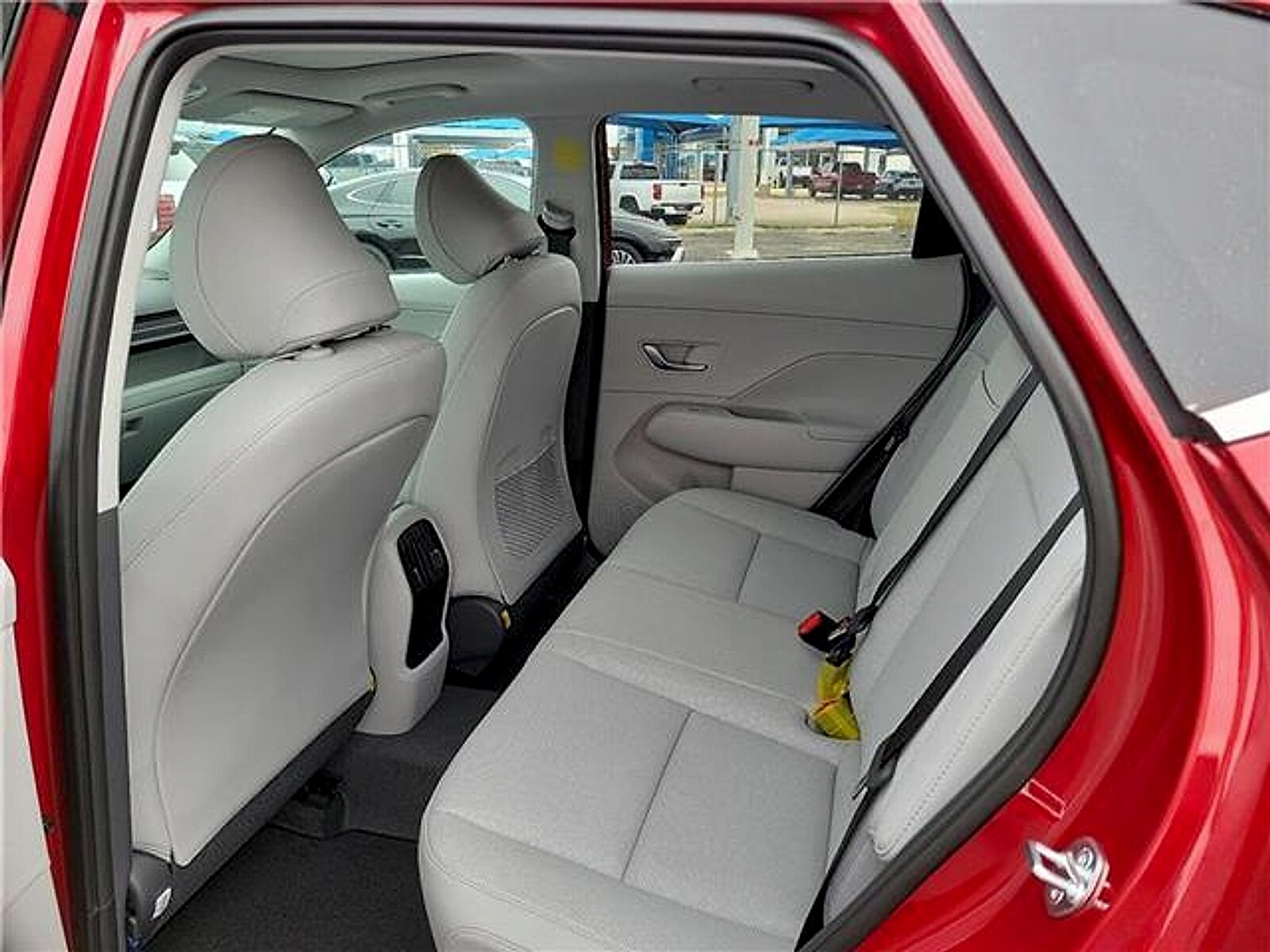 2026 Hyundai Kona Limited - Photo 9