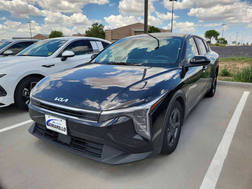 Used 2025 Kia K4 LXS (IVT) 4dr Sedan Sedan