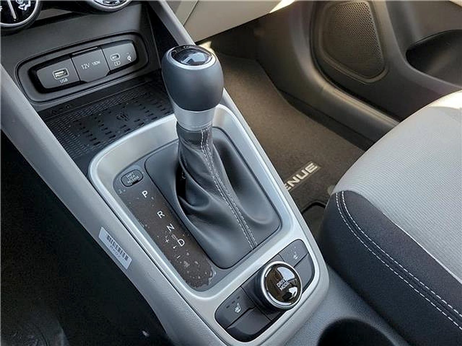 2026 Hyundai Venue SEL - Photo 20