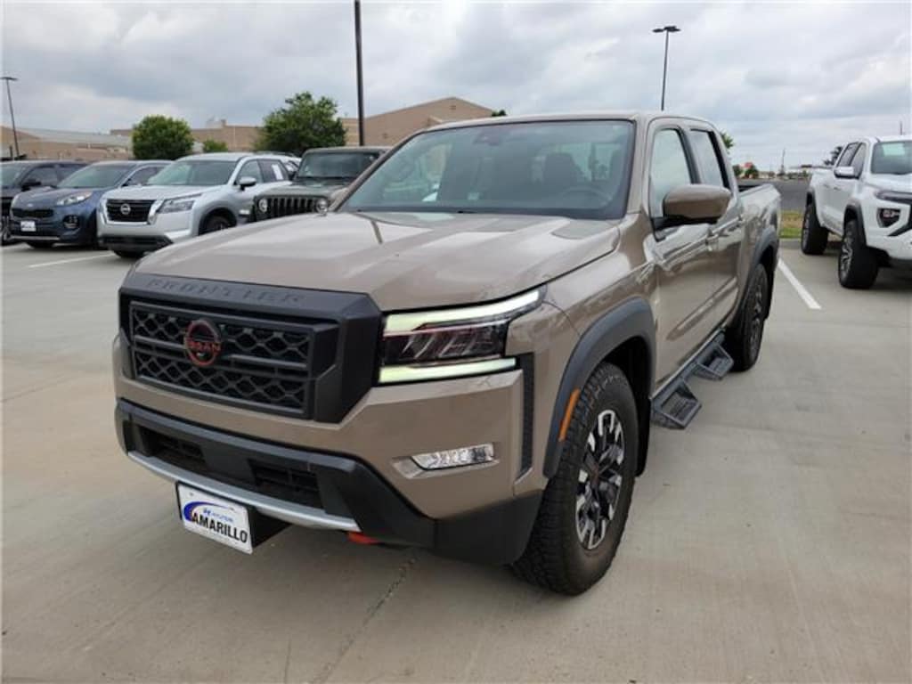Used 2024 Nissan Frontier PRO-X (A9) 4x2 Crew Cab 5 ft. box 126 in. WB