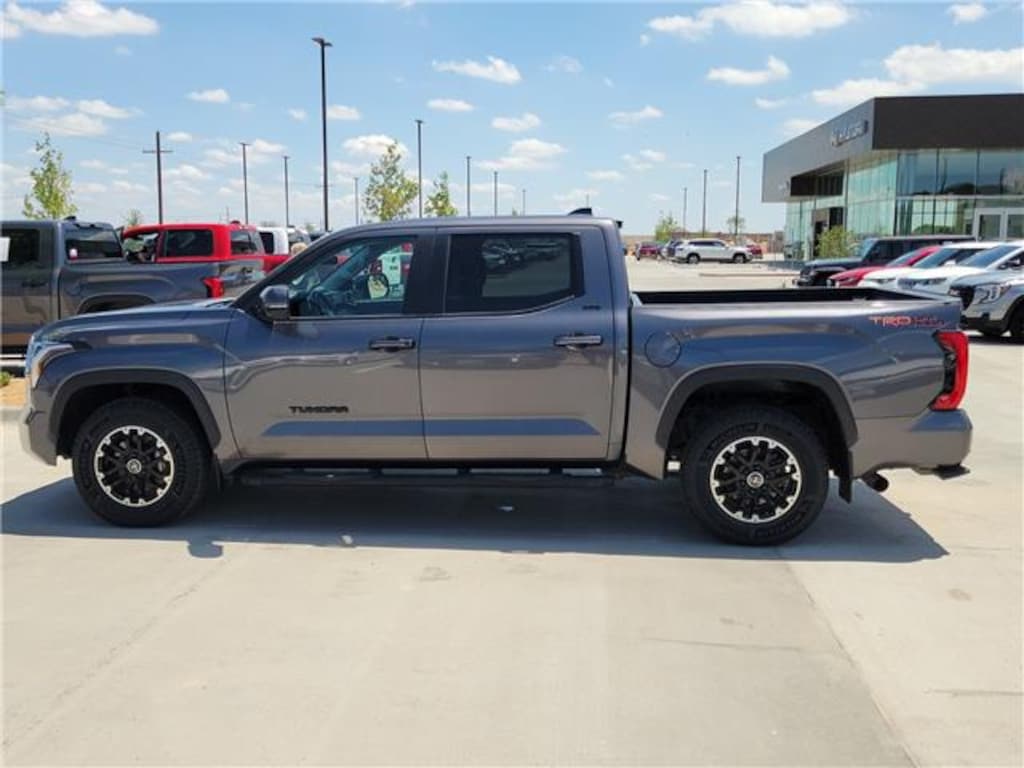 Used 2024 Toyota Tundra SR5 (A10) 4x2 CrewMax 5.5 ft. box 145.7 in. WB