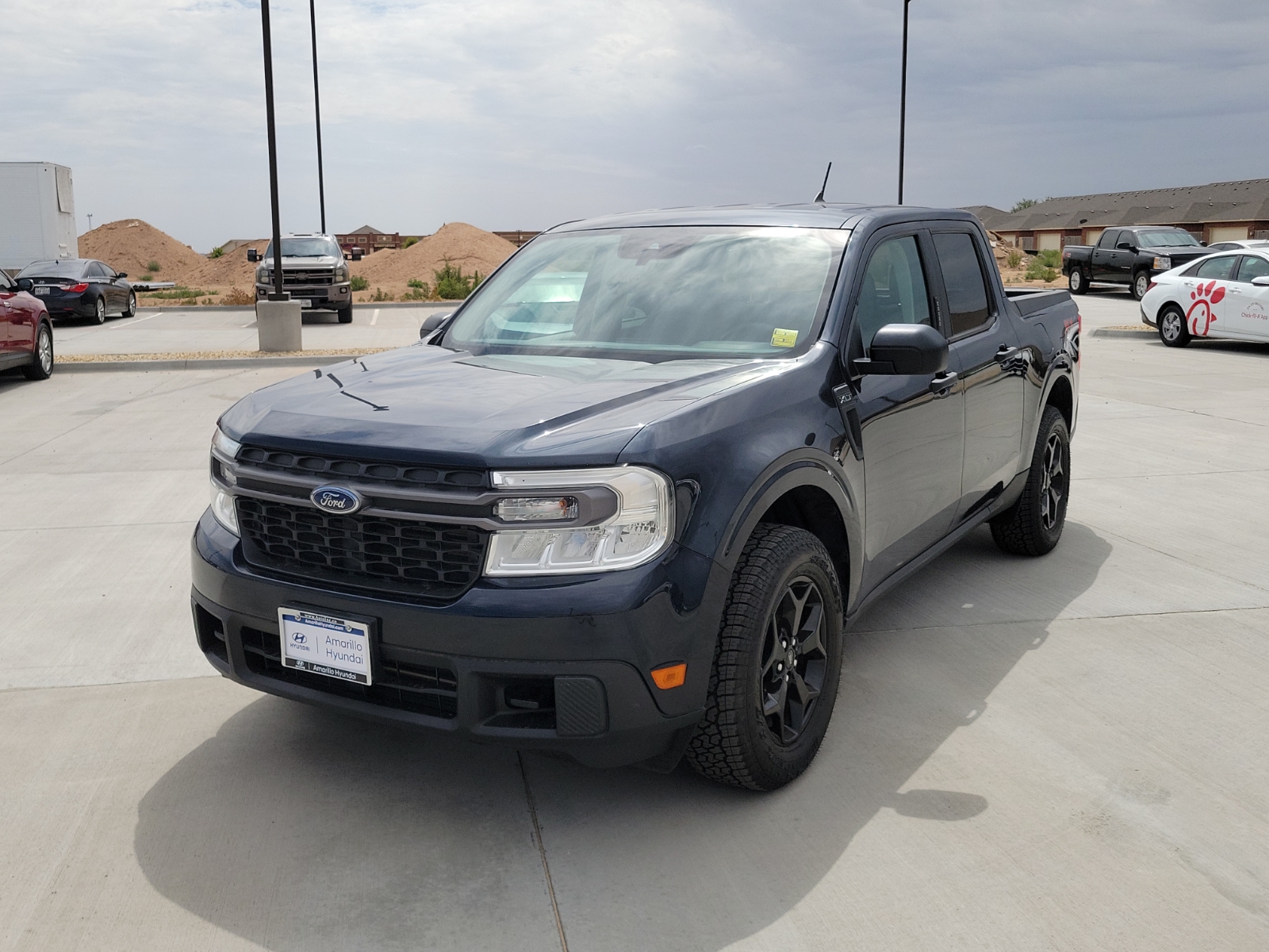Used 2022 Ford Maverick XLT All-Wheel Drive Supercrew 4.5 ft. box 121.1 in Regular Side