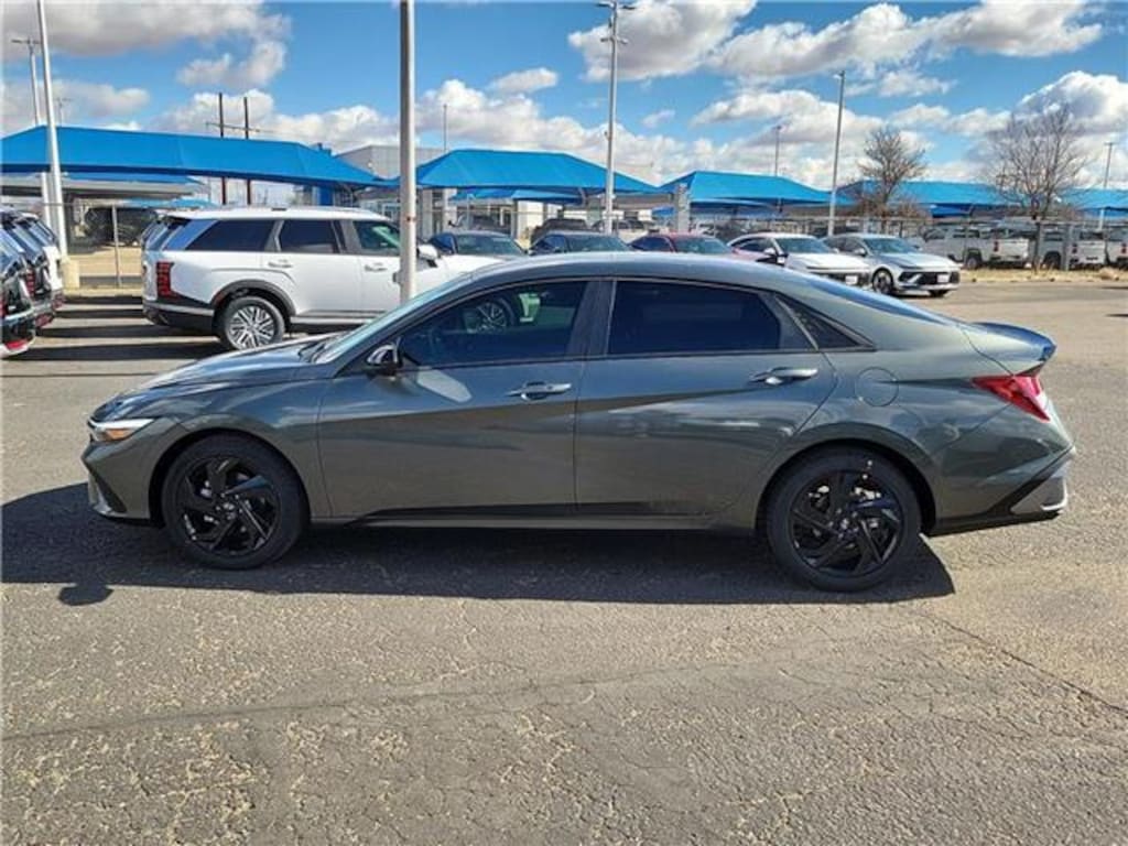 New 2026 Hyundai Elantra SEL Sport Sedan