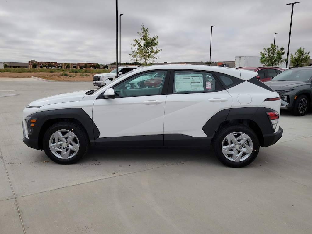 New 2027 Hyundai Kona SE 4dr Front-Wheel Drive Sport Utility