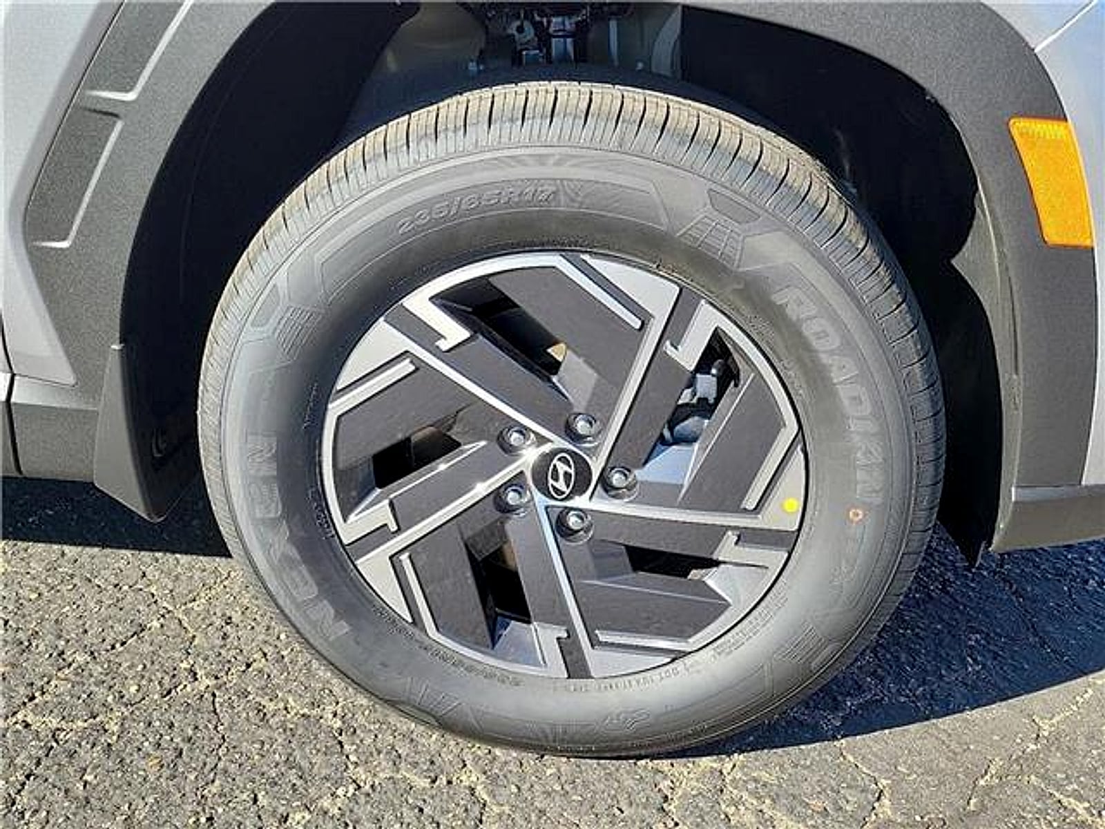 2026 Hyundai Tucson Blue SE - Photo 7