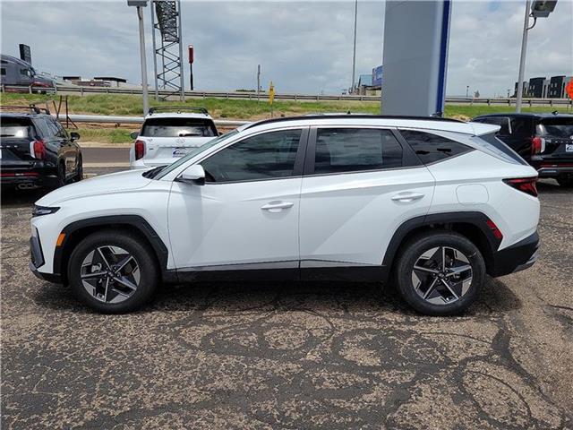 2025 Hyundai Tucson SEL photo 2