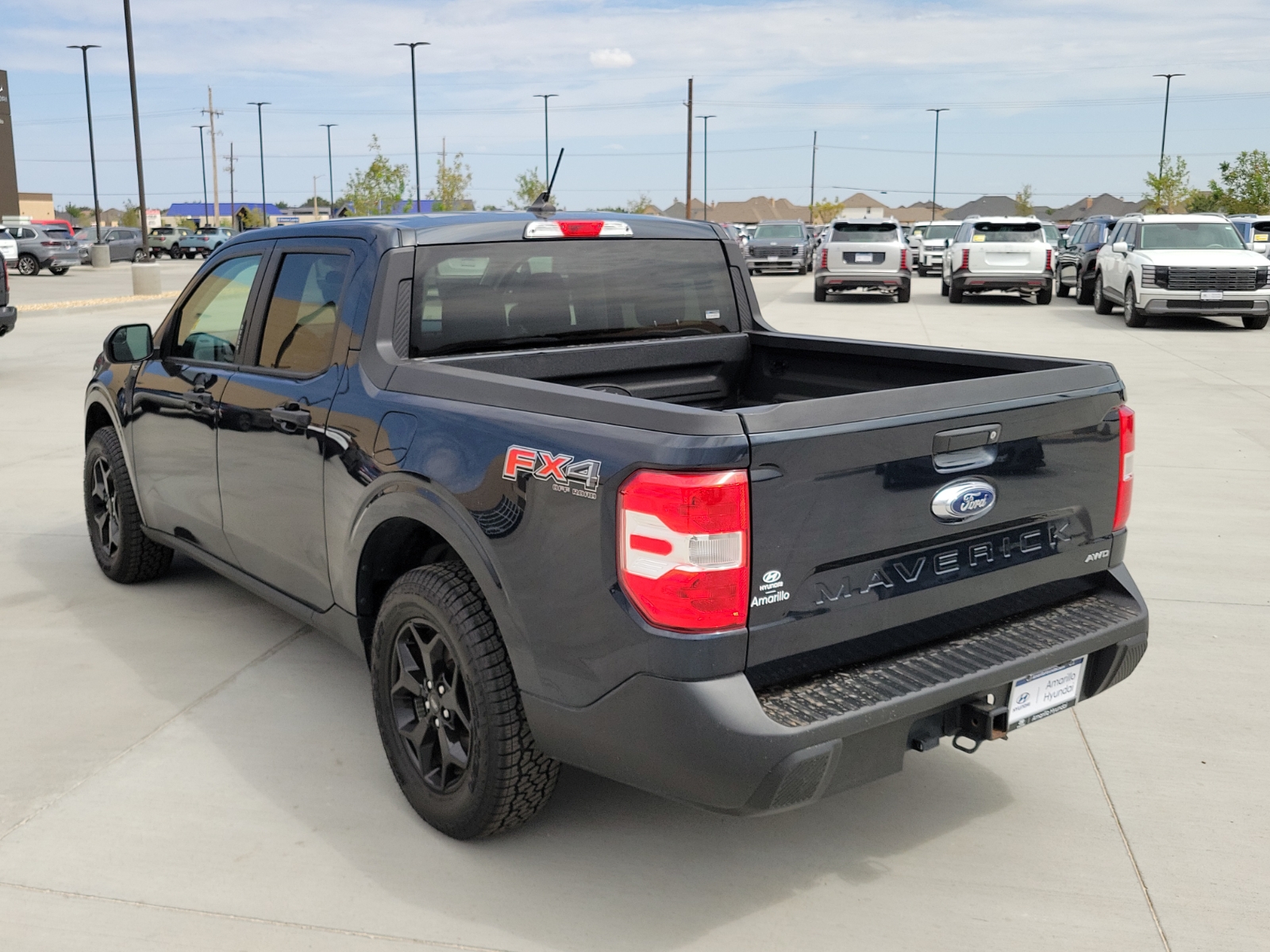 Used 2022 Ford Maverick XLT All-Wheel Drive Supercrew 4.5 ft. box 121.1 in Regular Side
