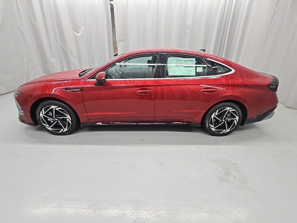 New 2026 Hyundai Sonata SEL Sport Sedan