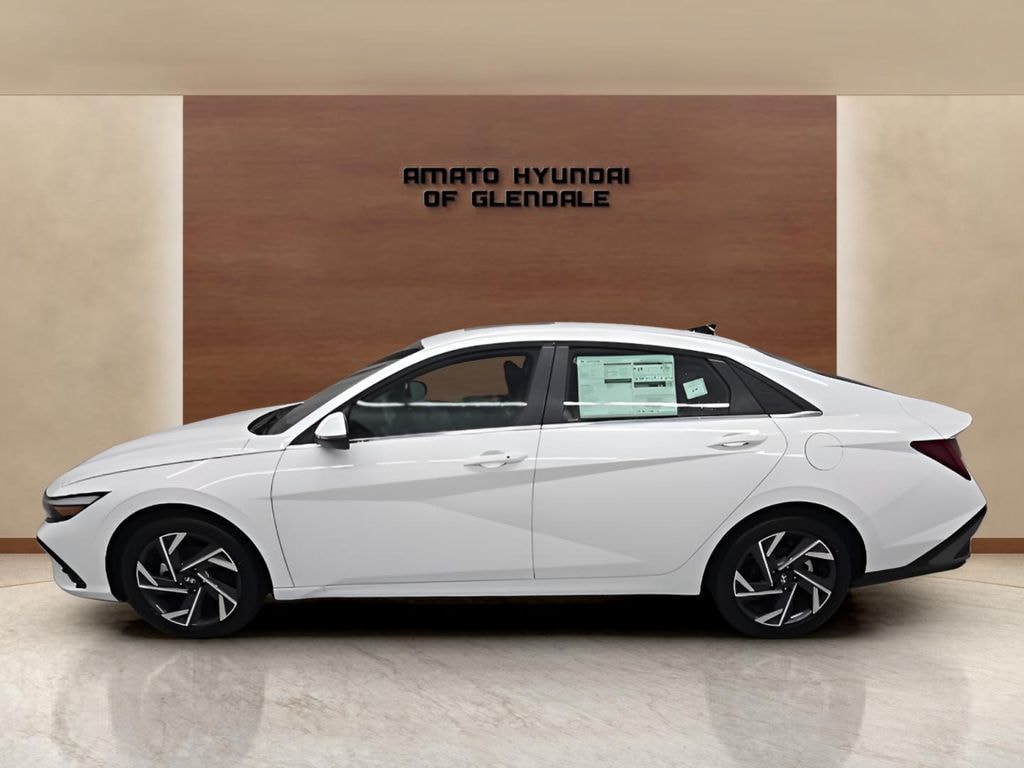 New 2026 Hyundai Elantra Limited Sedan
