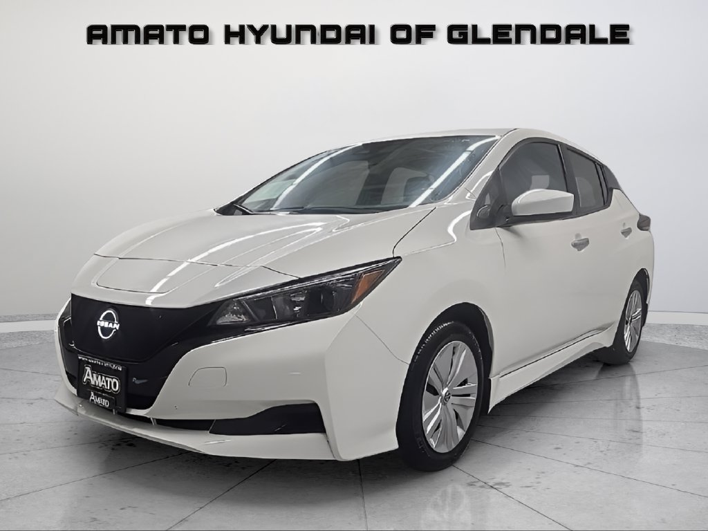 2025 Nissan Leaf