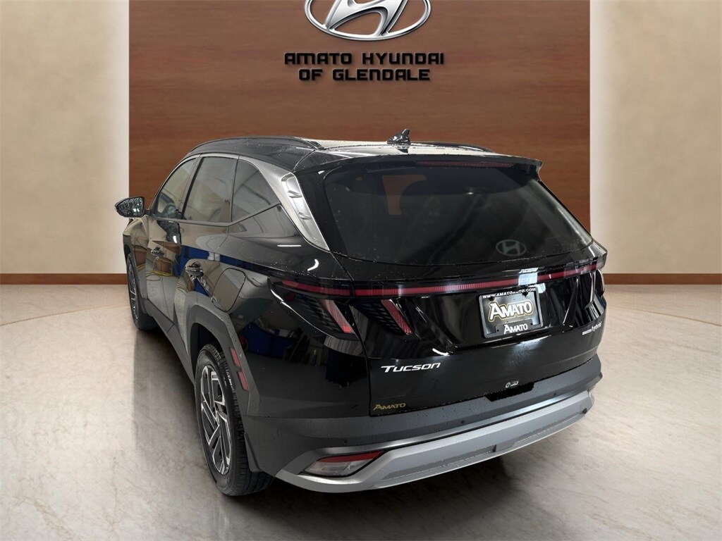 2025 Hyundai Tucson Hybrid Limited photo 4