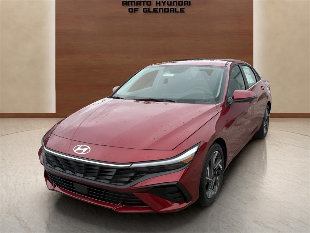2025 Hyundai Elantra Sedan 