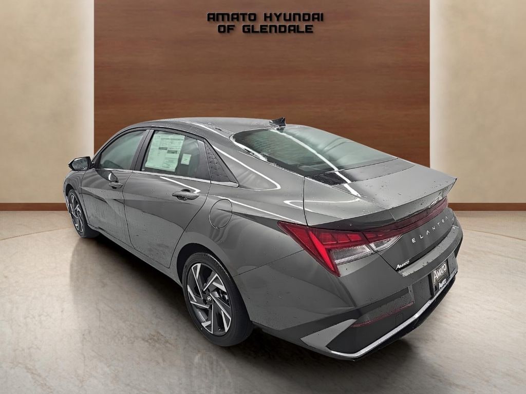 New 2026 Hyundai Elantra Hybrid Limited Sedan