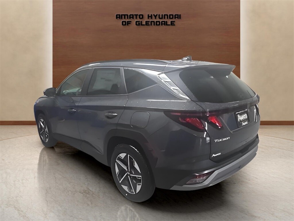 2026 Hyundai Tucson SEL photo 3