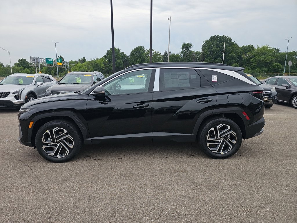 New 2026 Hyundai Tucson Hybrid Limited SUV